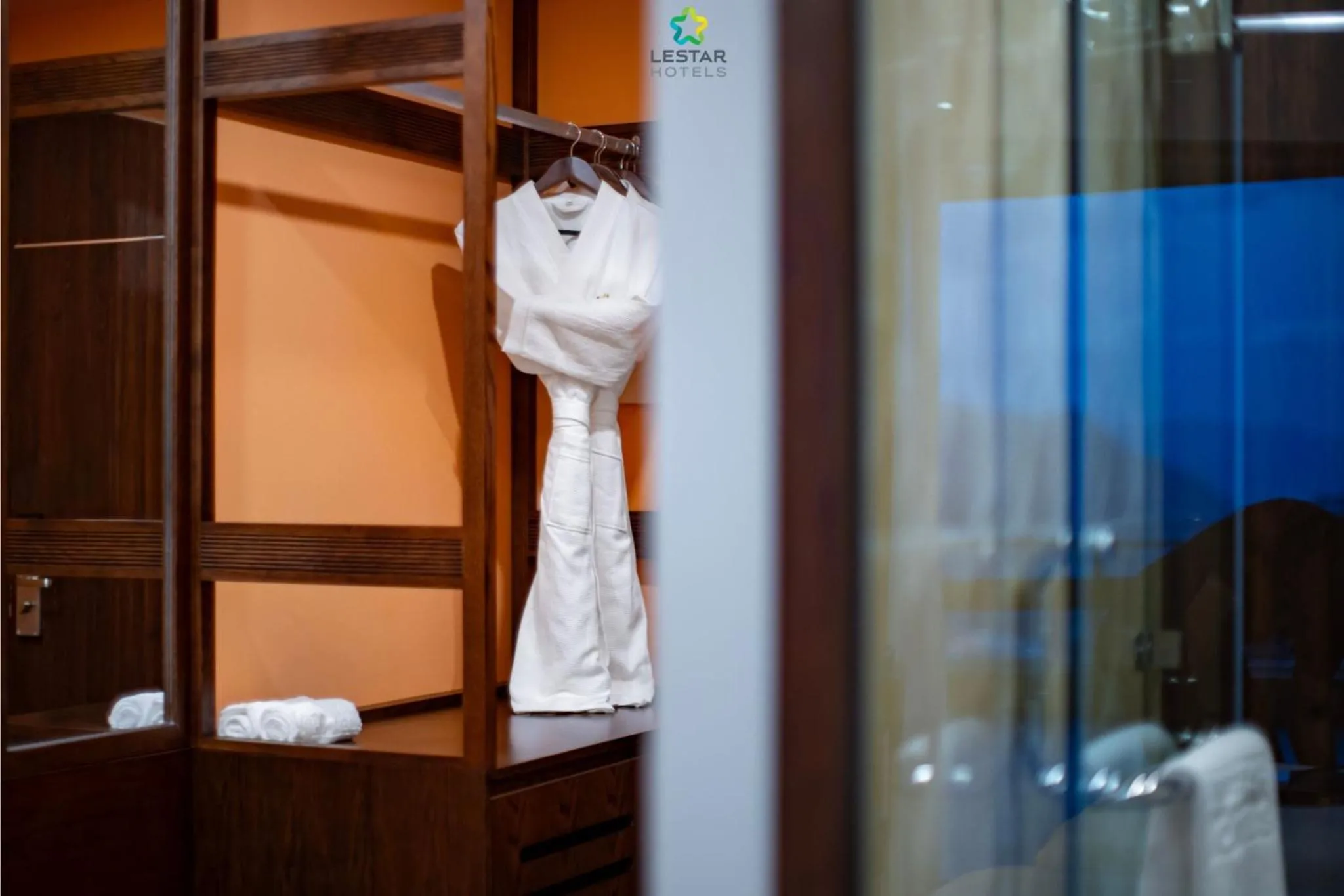 wardrobe in Lestar Hotel Sapa