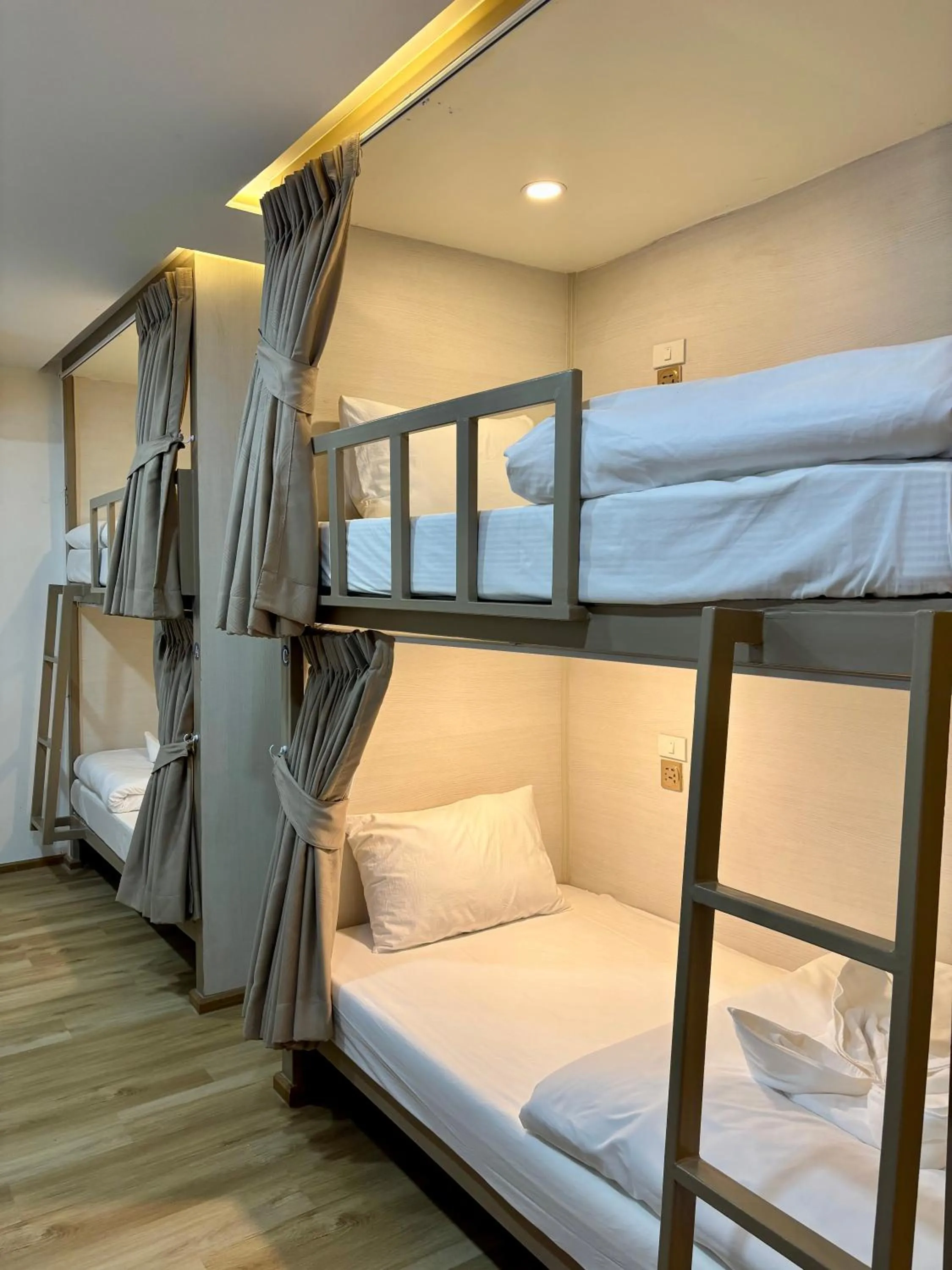 Bedroom, Bed in Charm Hostel at Pratumnak