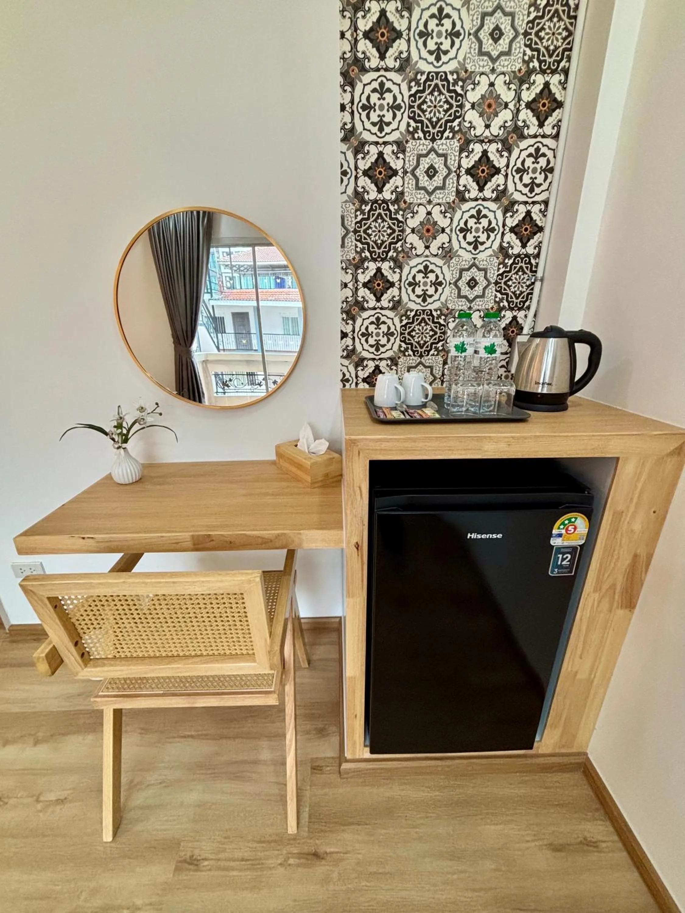 Coffee/tea facilities in Charm Hostel at Pratumnak