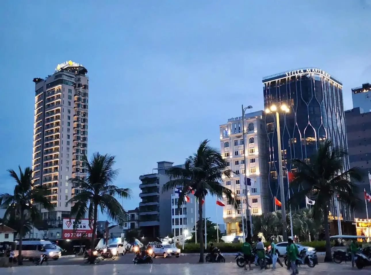 Bear Hotel & Homestay