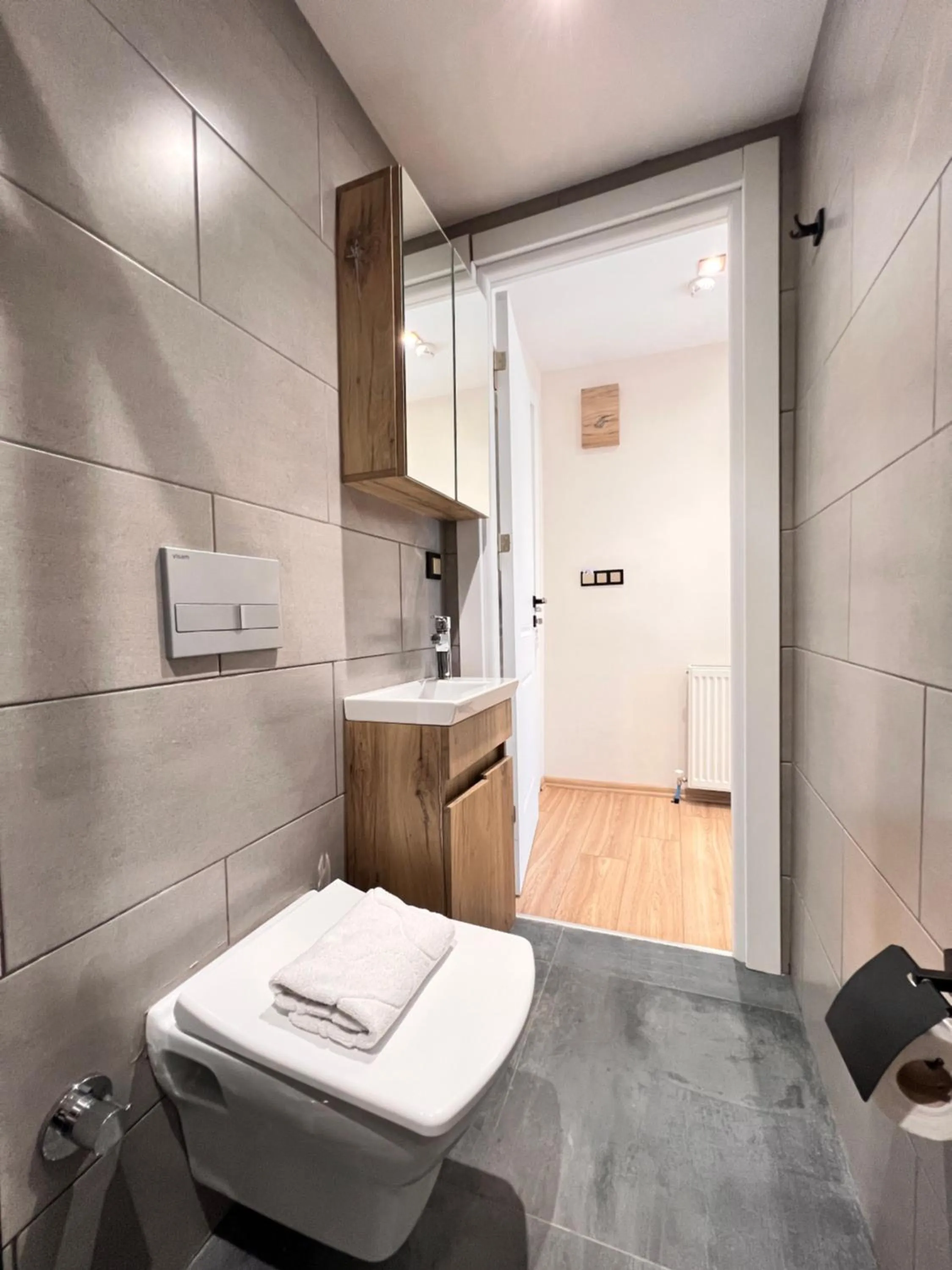 Bathroom in The Bail Hotel