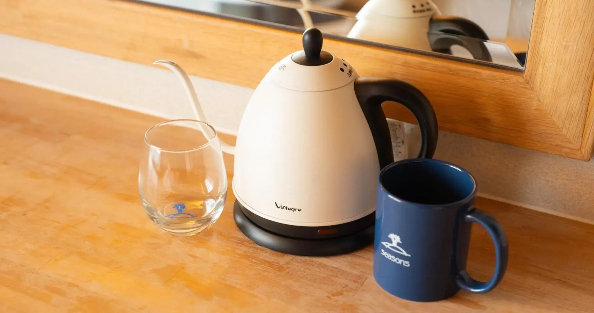 Economy Twin Room in Hotel SEASONS NICHINAN Economy Twin Room in Hotel SEASONS NICHINAN