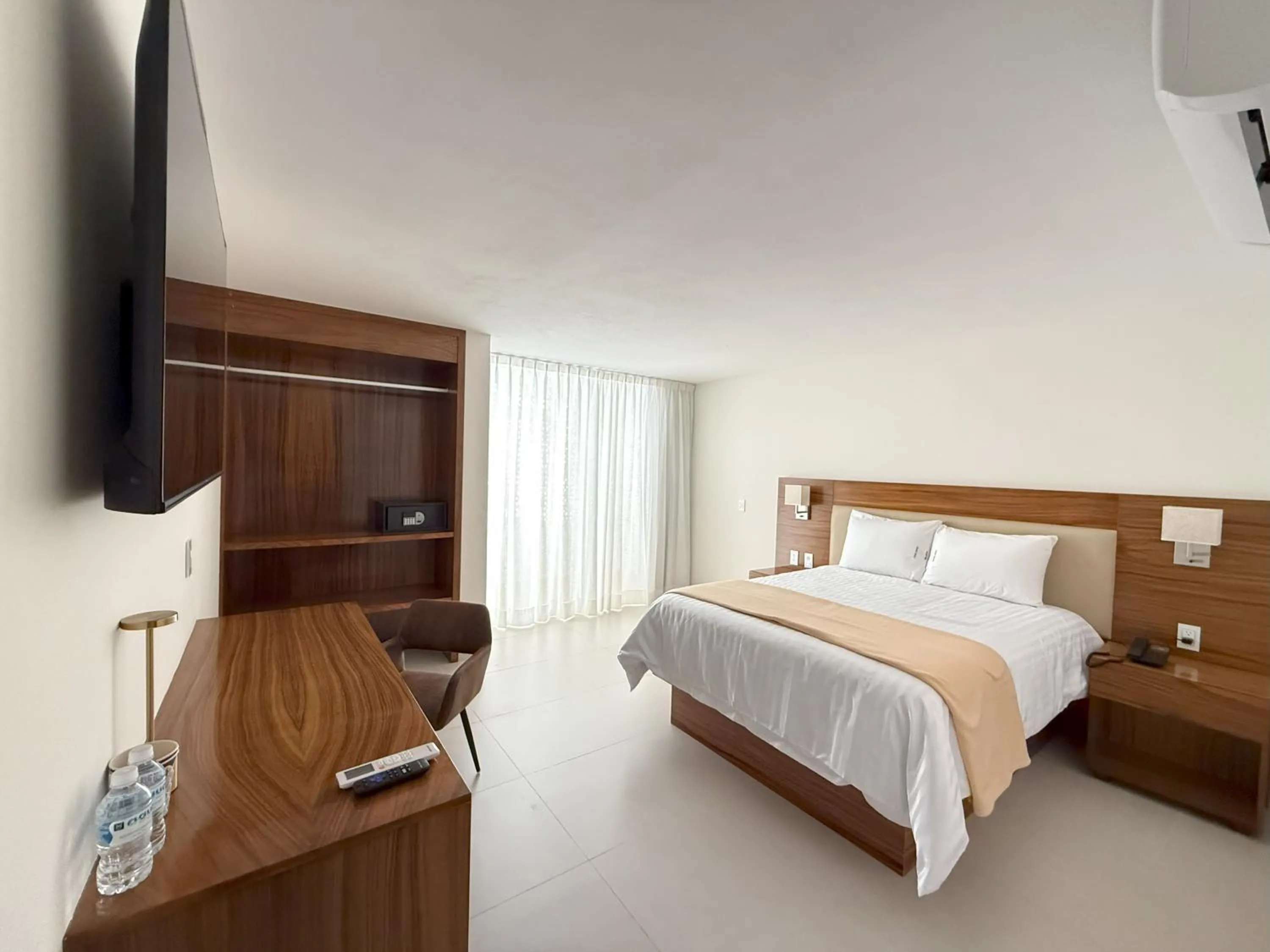 Queen Room in Hotel Casa Kavia Vallarta