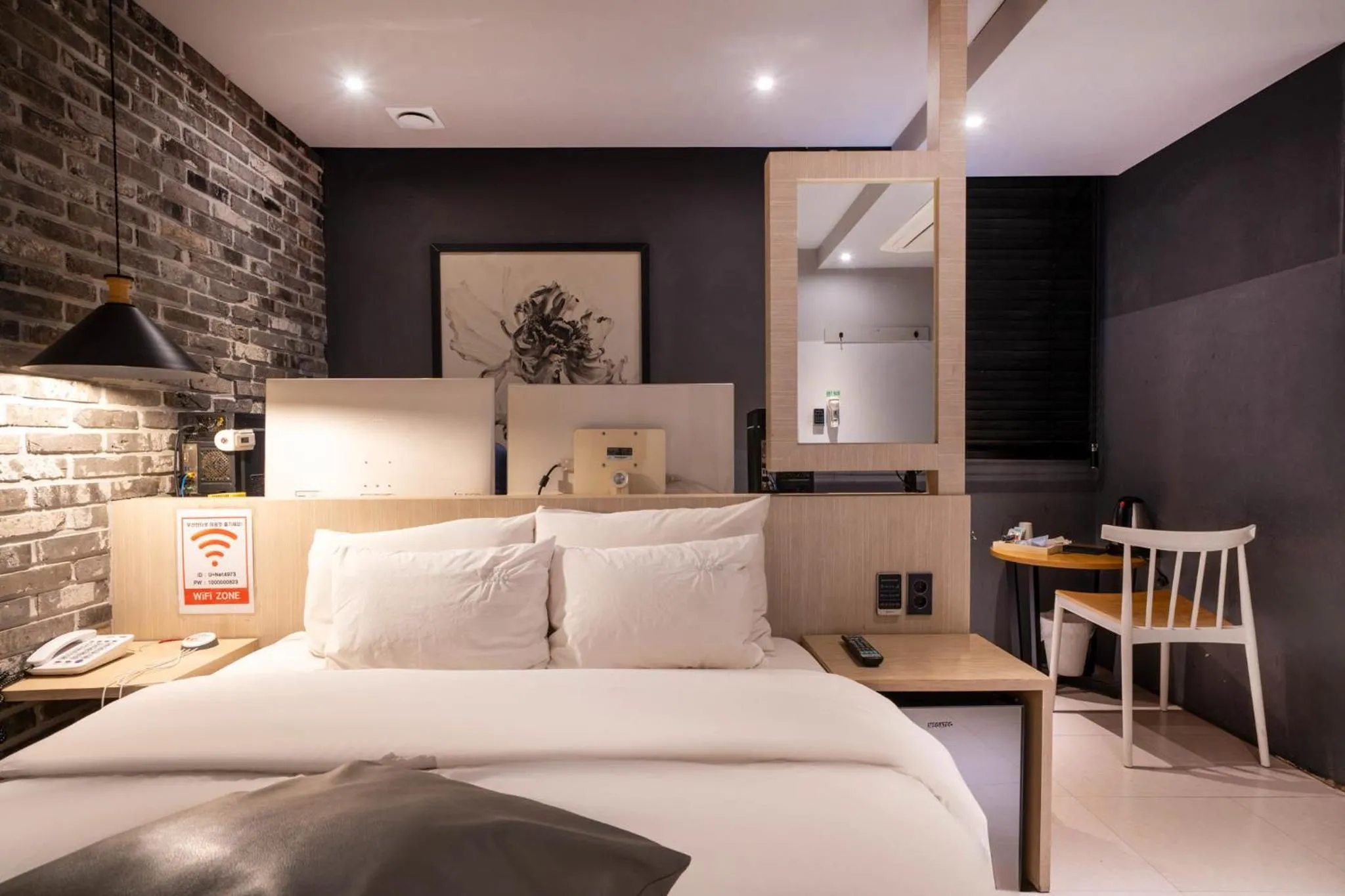 Bed in Hotel Yaja Sasang Terminal