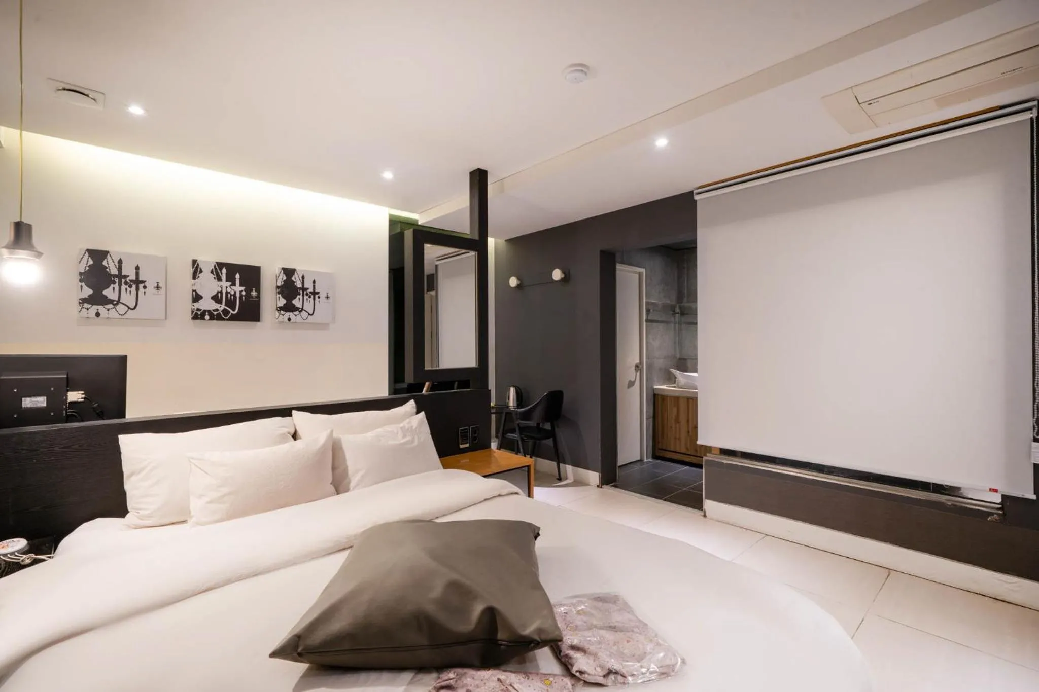 Bed in Hotel Yaja Sasang Terminal