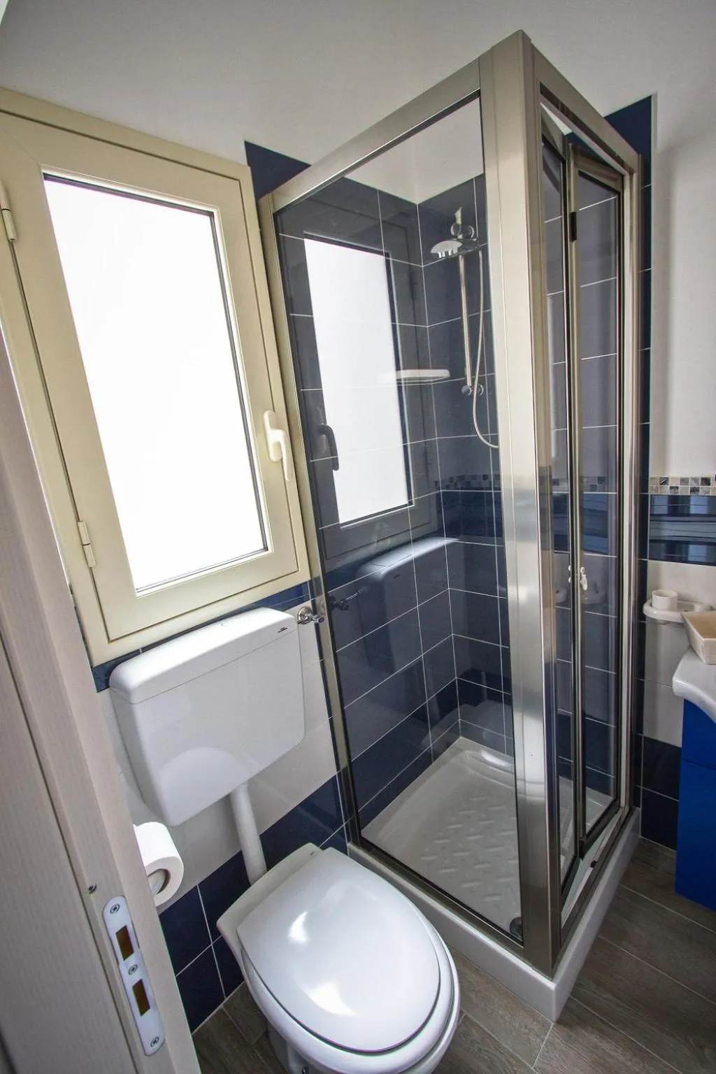 Bathroom in Venustas