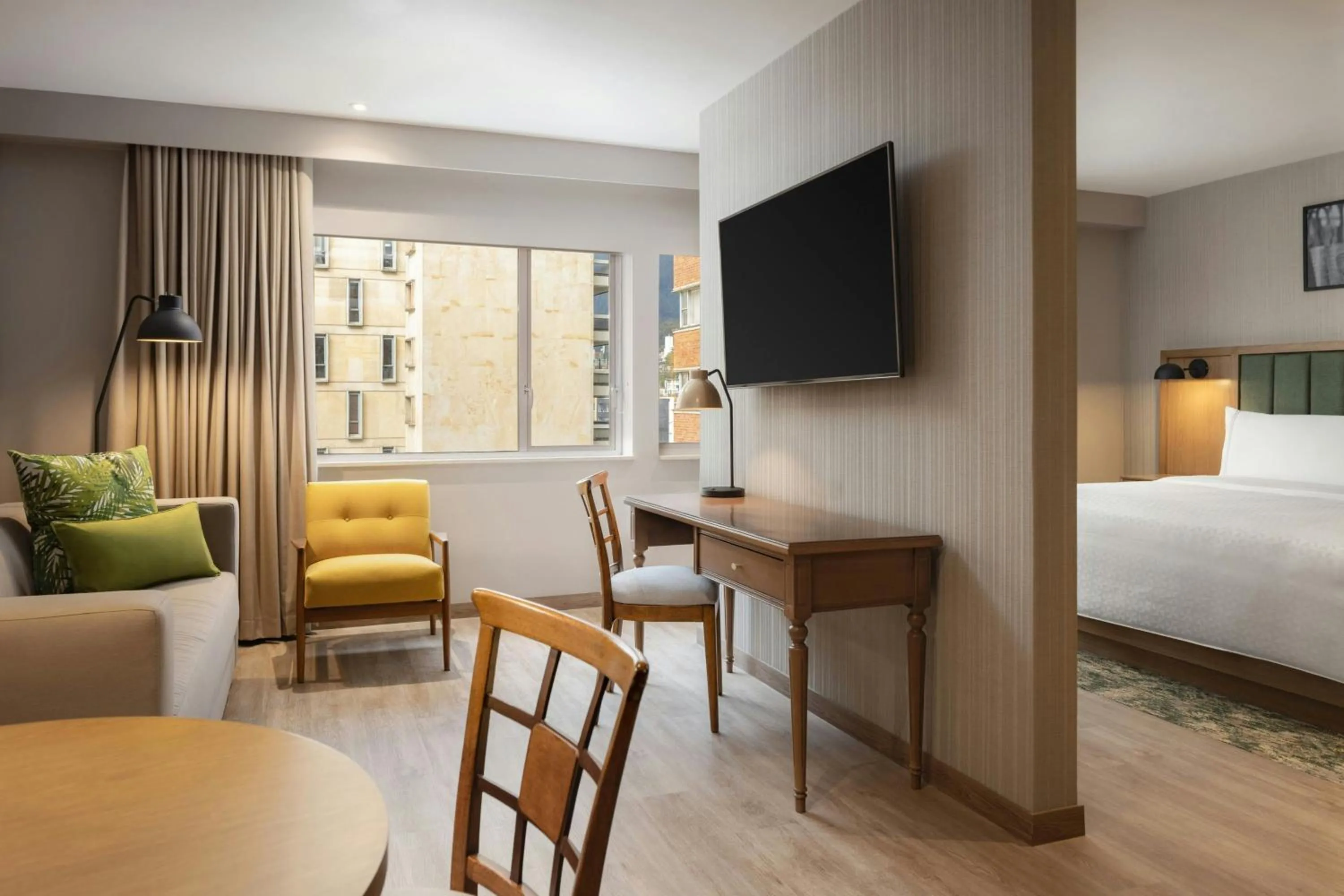 Photo of the whole room, Bed in Four Points by Sheraton Tequendama, Bogota