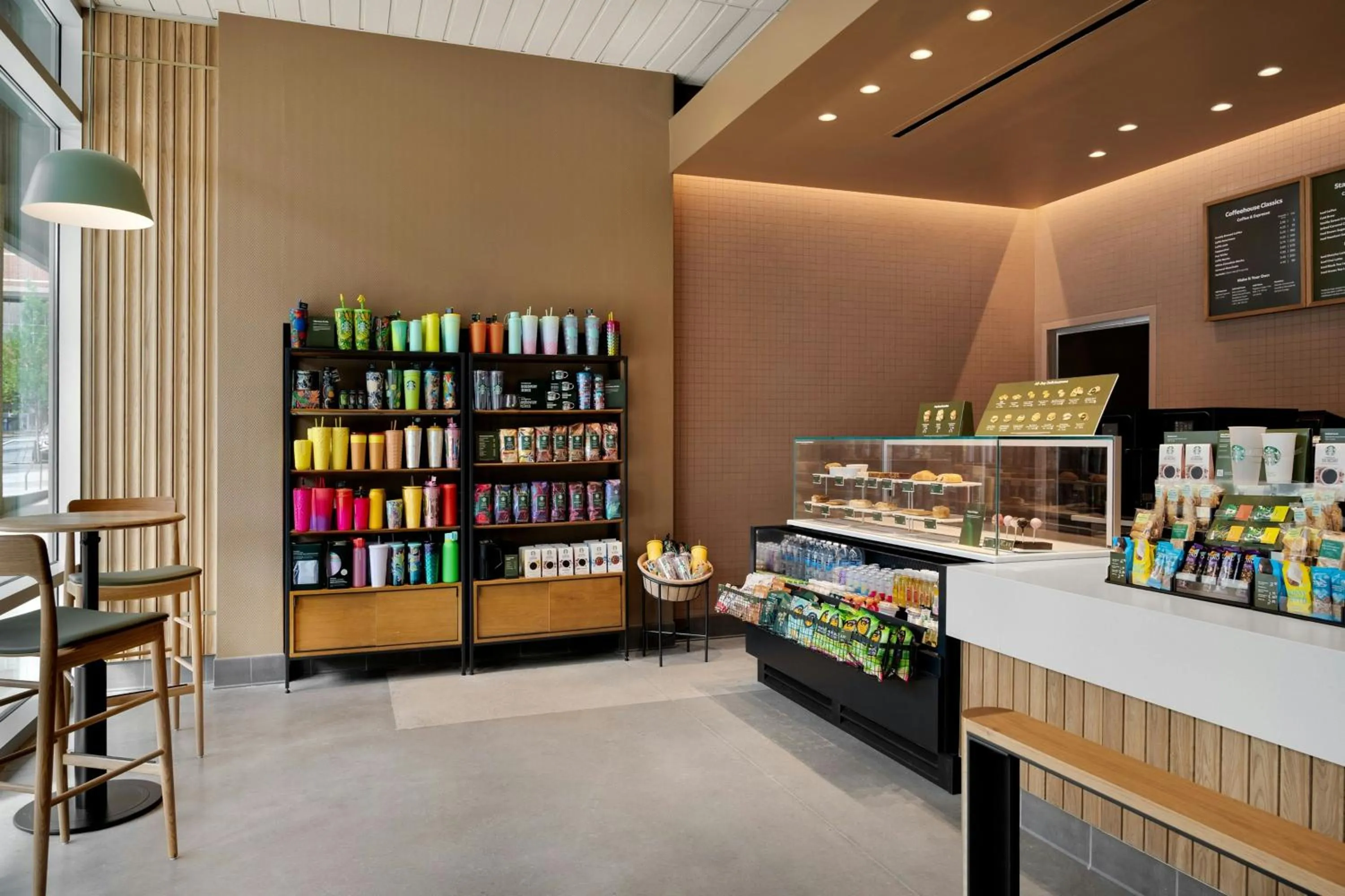 Restaurant/places to eat in Moxy Charlotte Downtown