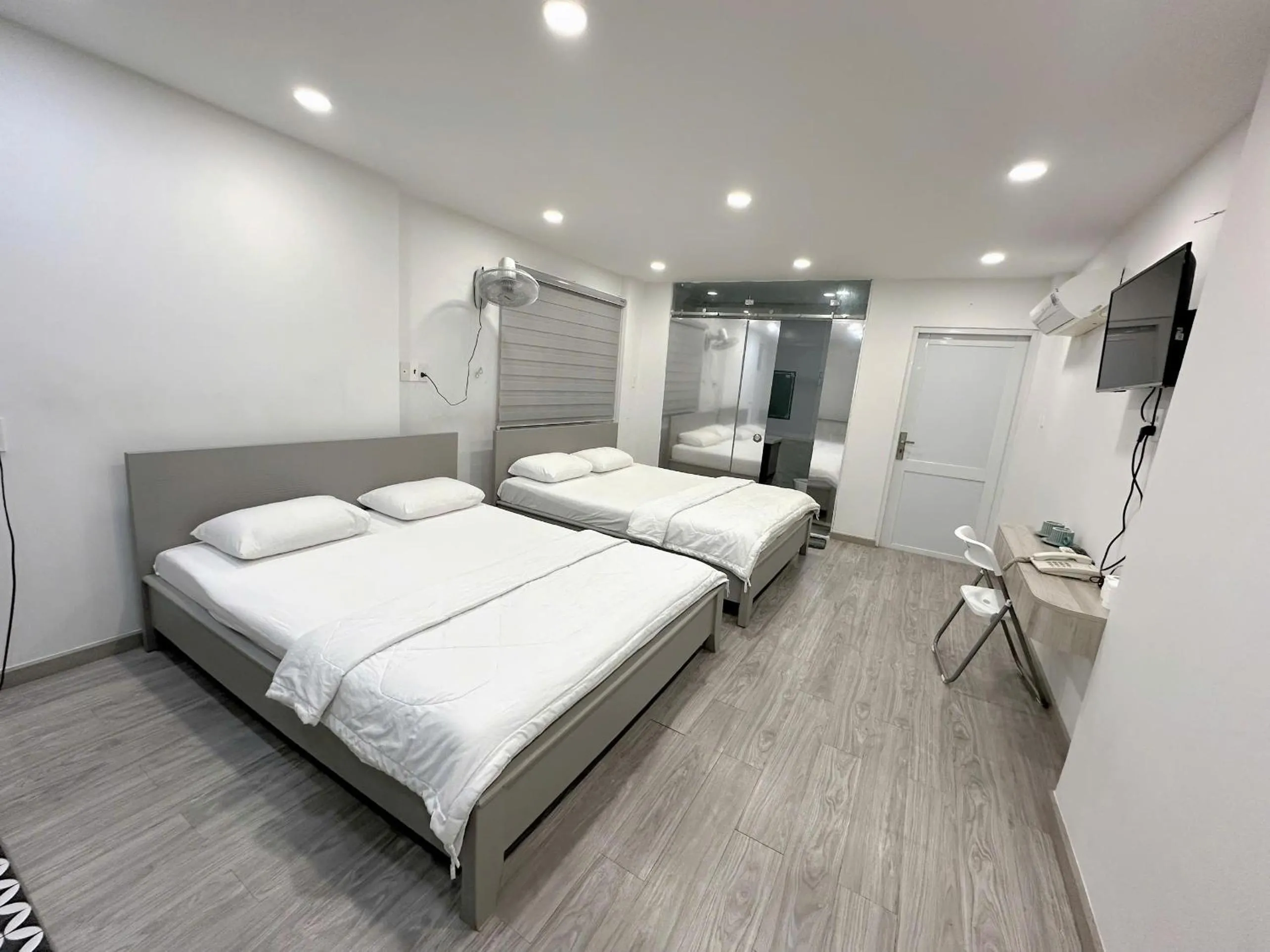 Hilary Hotel -Sư Van Hanh Q10