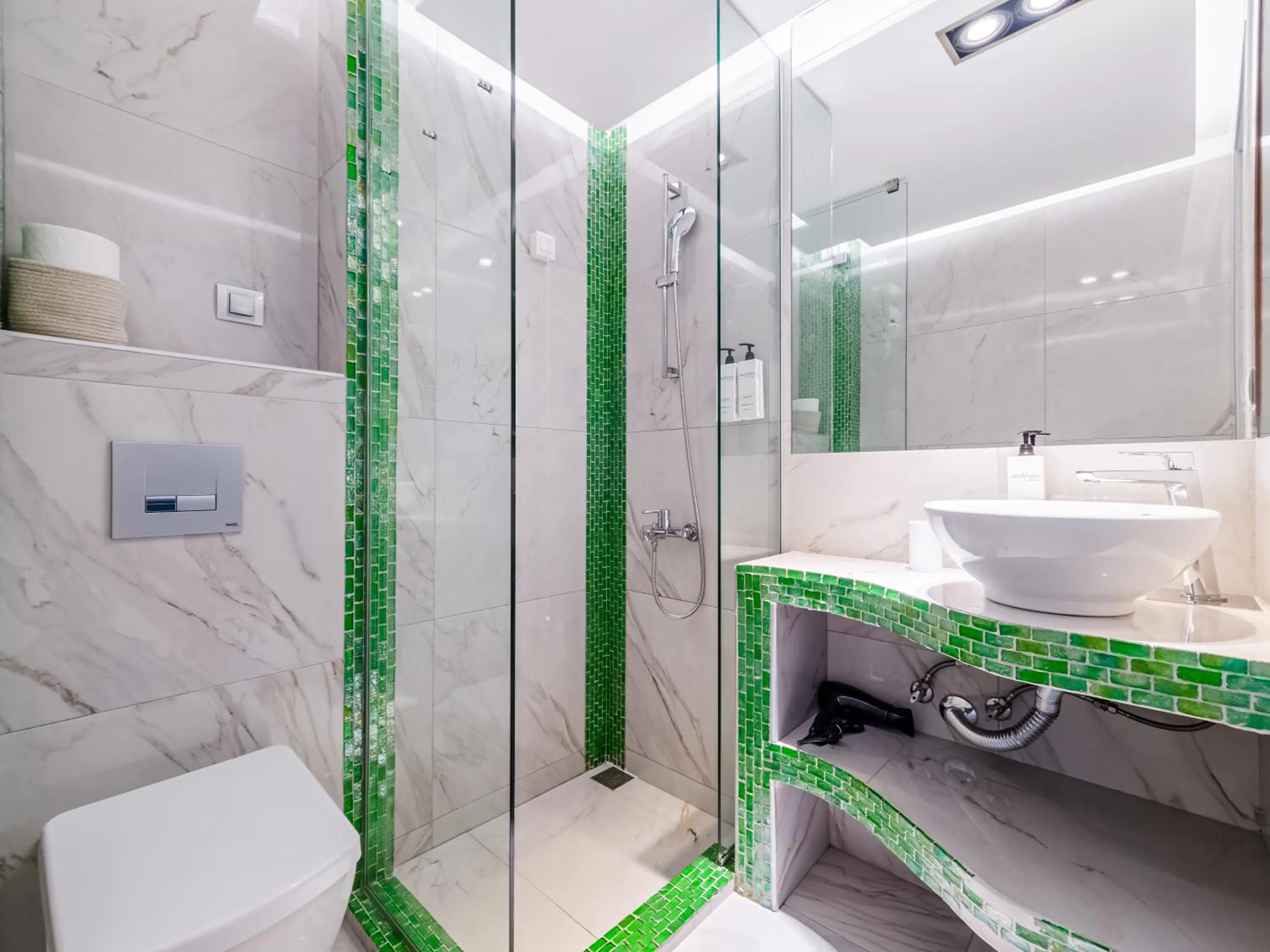 Toilet in Alpha Luxury Suites