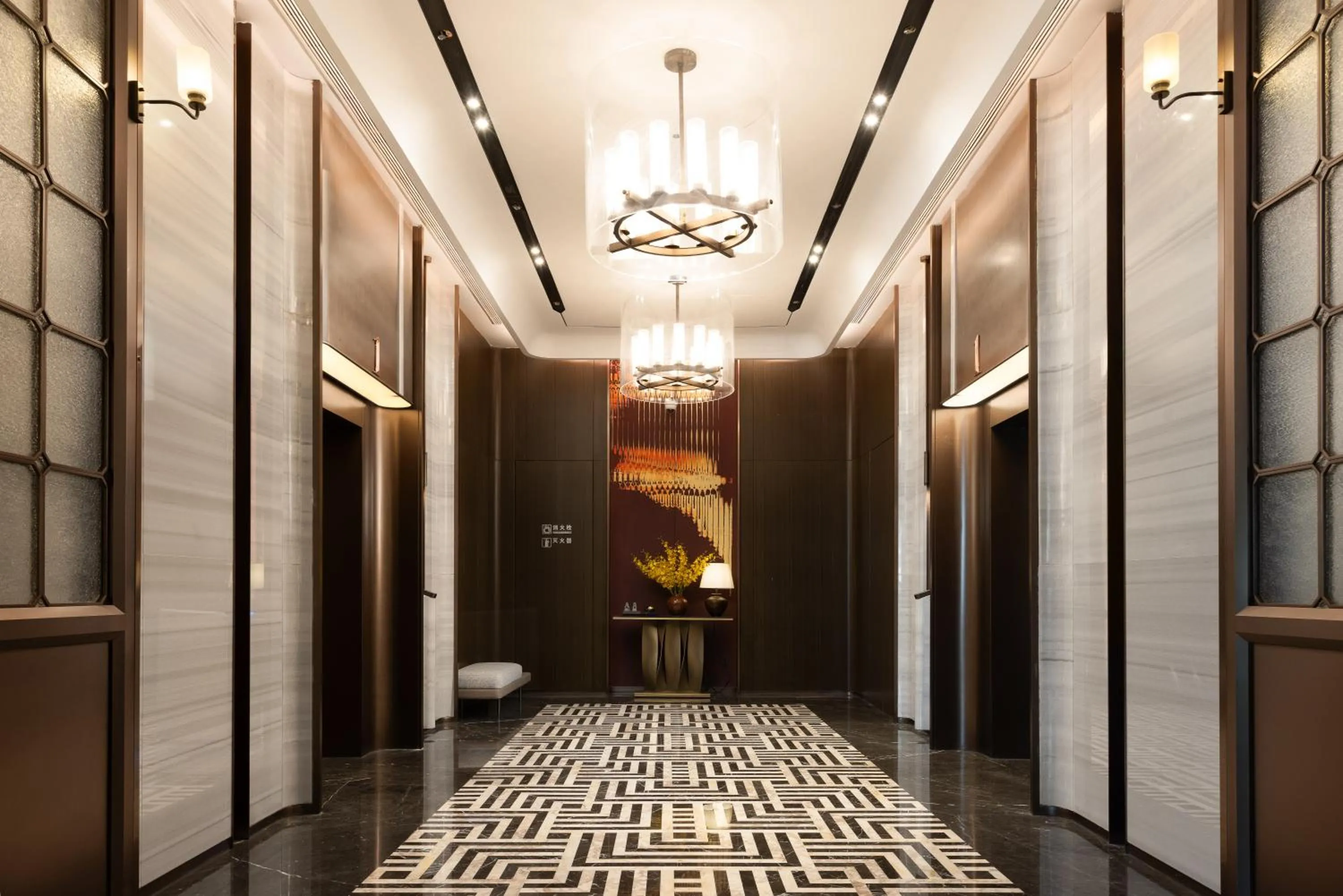 elevator in Shanghai Hongqiao Heyitang Hotel Beixinjing Subway Station Branch