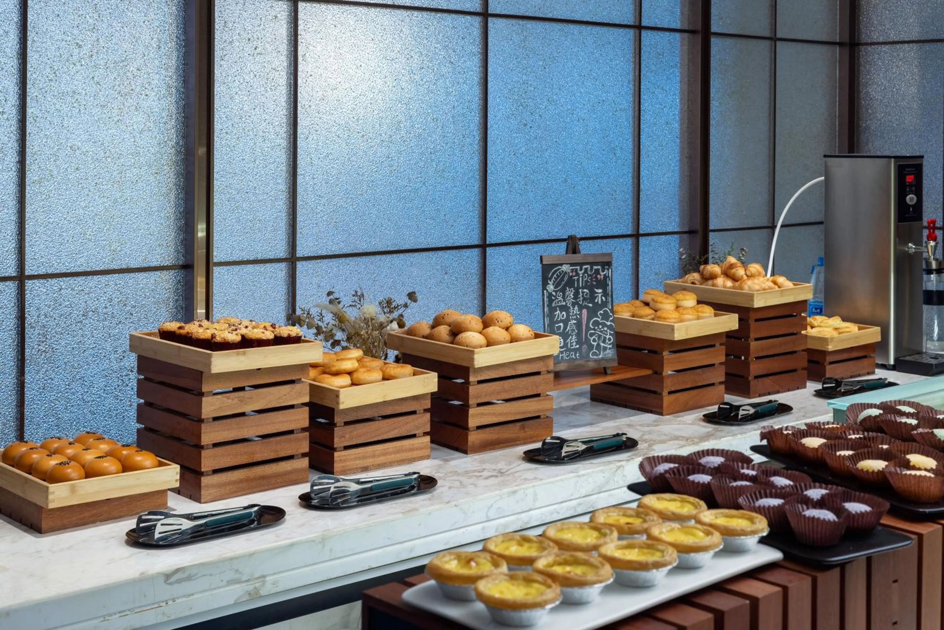 Breakfast in Shanghai Hongqiao Heyitang Hotel Beixinjing Subway Station Branch