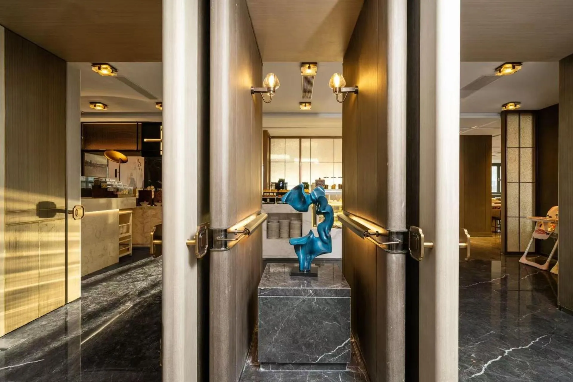 Restaurant/places to eat in Shanghai Hongqiao Heyitang Hotel Beixinjing Subway Station Branch