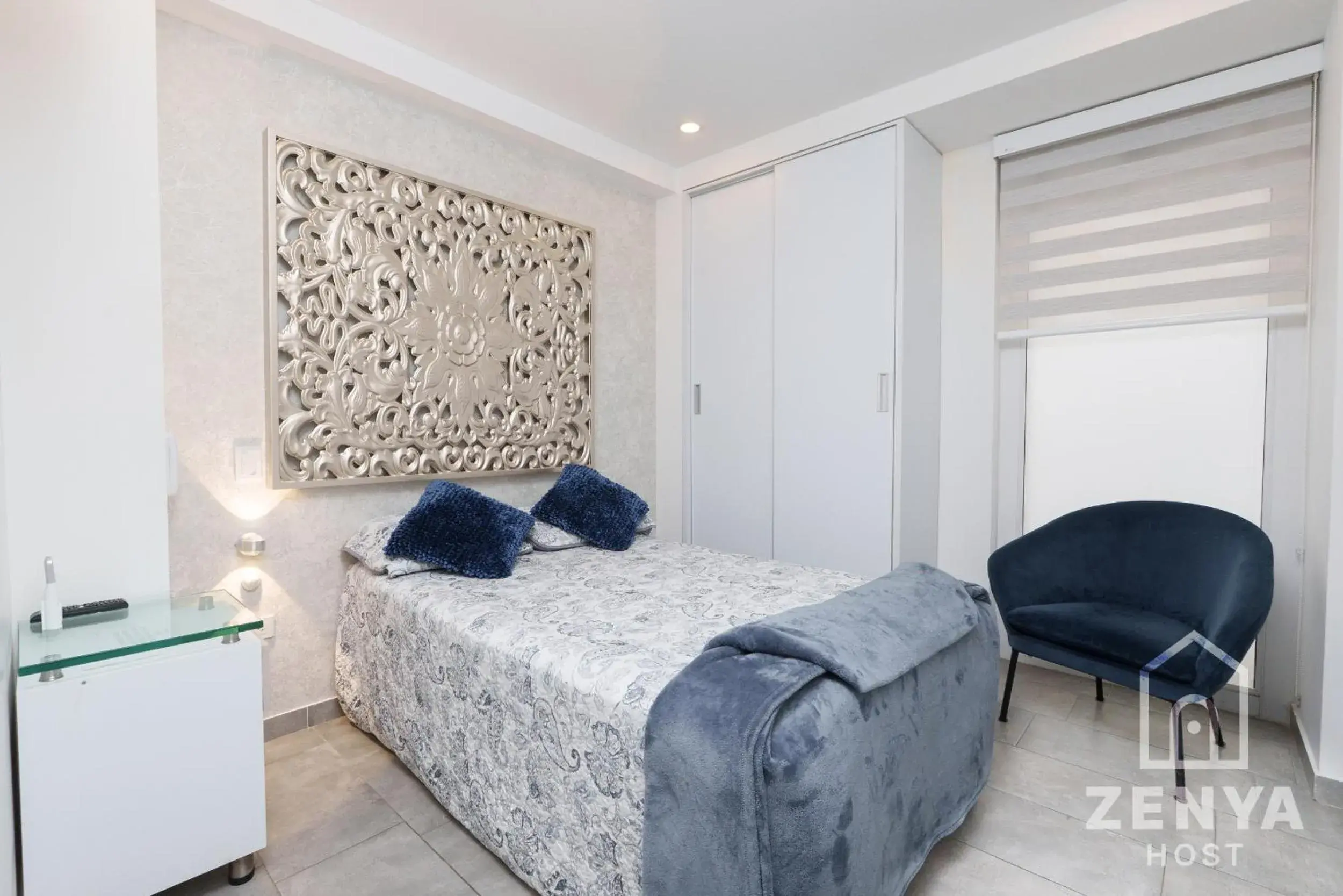 Superior Double Room - single occupancy in Recovery house by Zenya Host Superior Double Room - single occupancy in Recovery house by Zenya Host