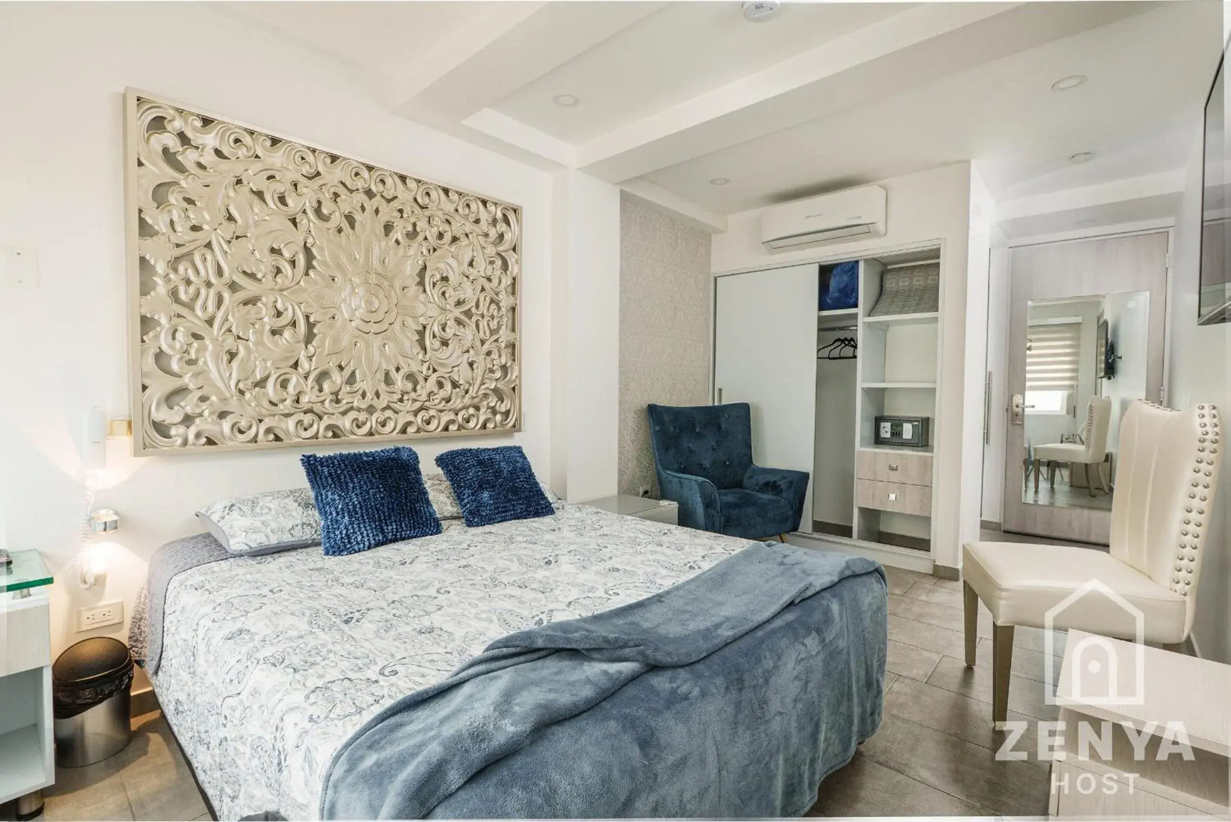 Standard Double Room in Recovery house by Zenya Host Standard Double Room in Recovery house by Zenya Host