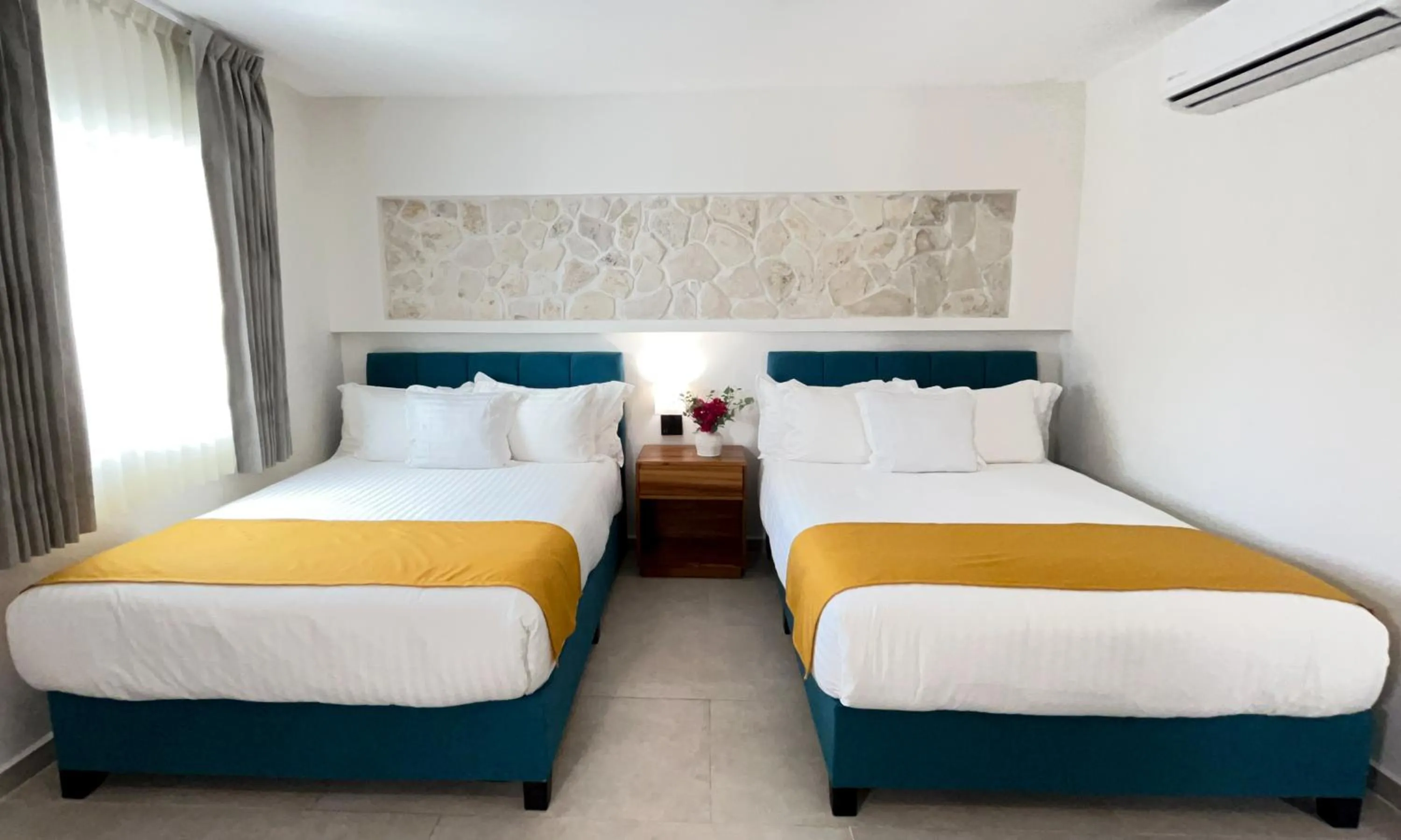 Bed in Hotel Loreto Palmar