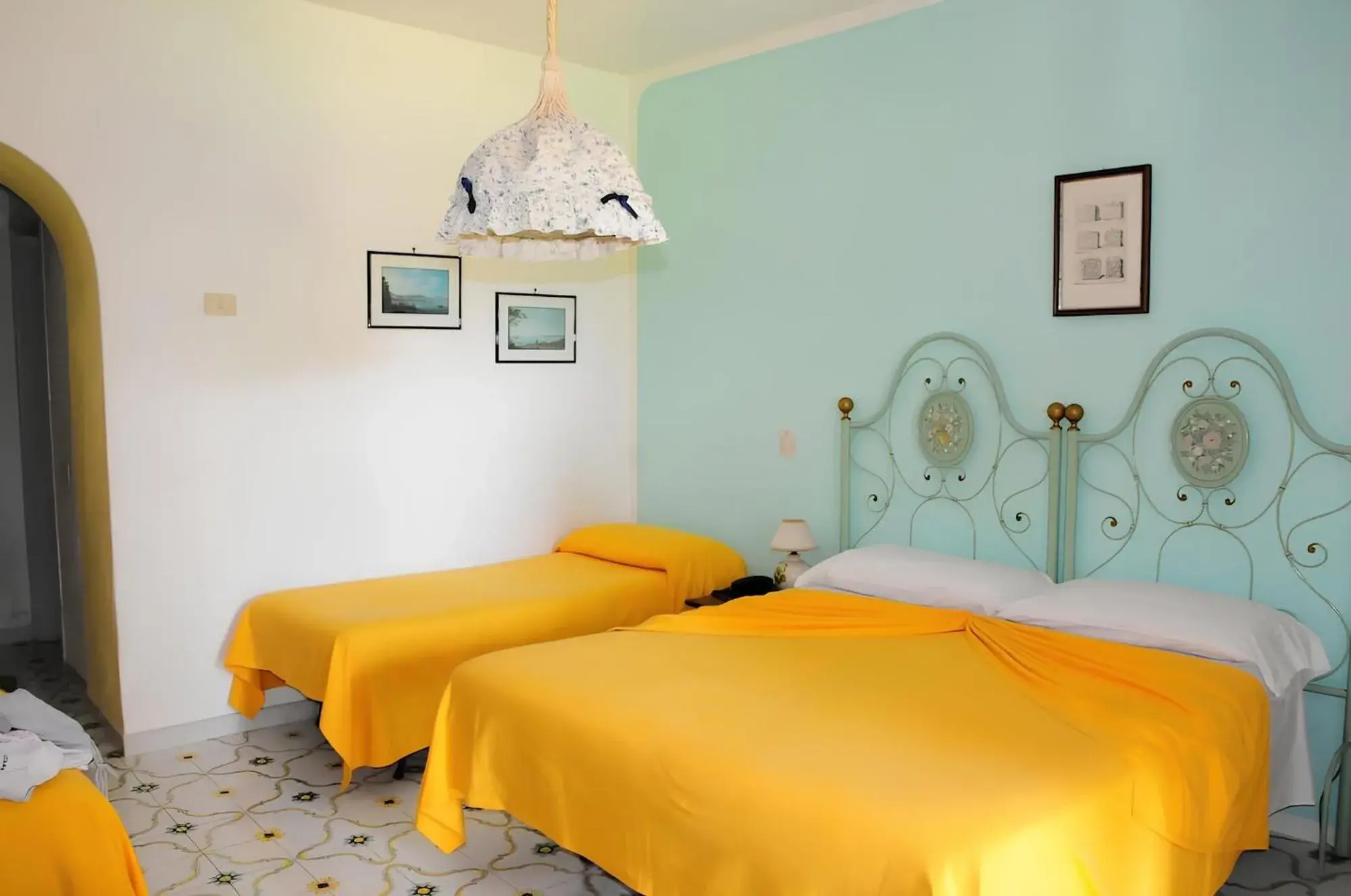 Triple Room in Hotel Belsole Triple Room in Hotel Belsole