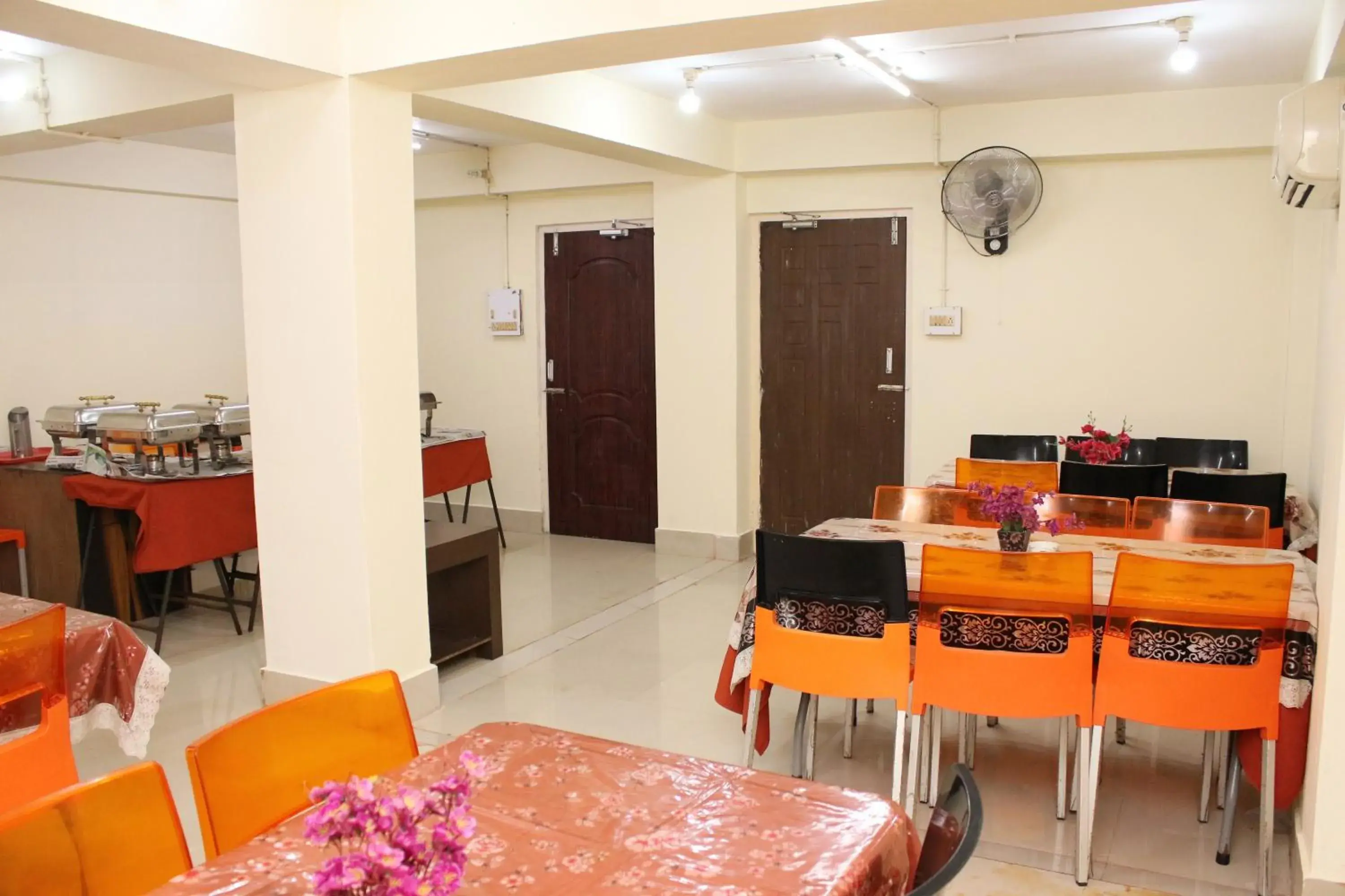 Restaurant/places to eat in Hotel Shreesh Restaurant/places to eat in Hotel Shreesh