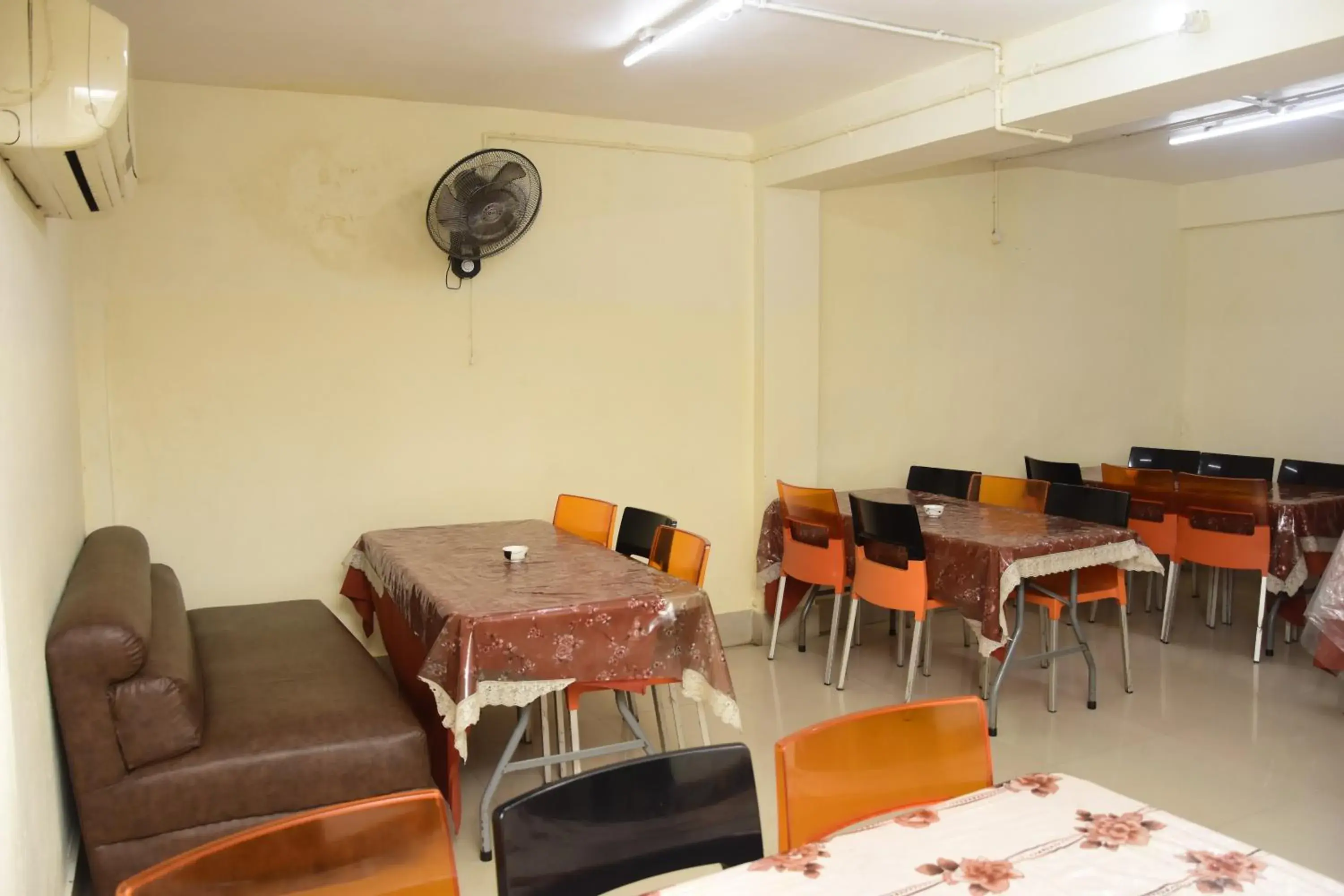 Restaurant/places to eat in Hotel Shreesh Restaurant/places to eat in Hotel Shreesh