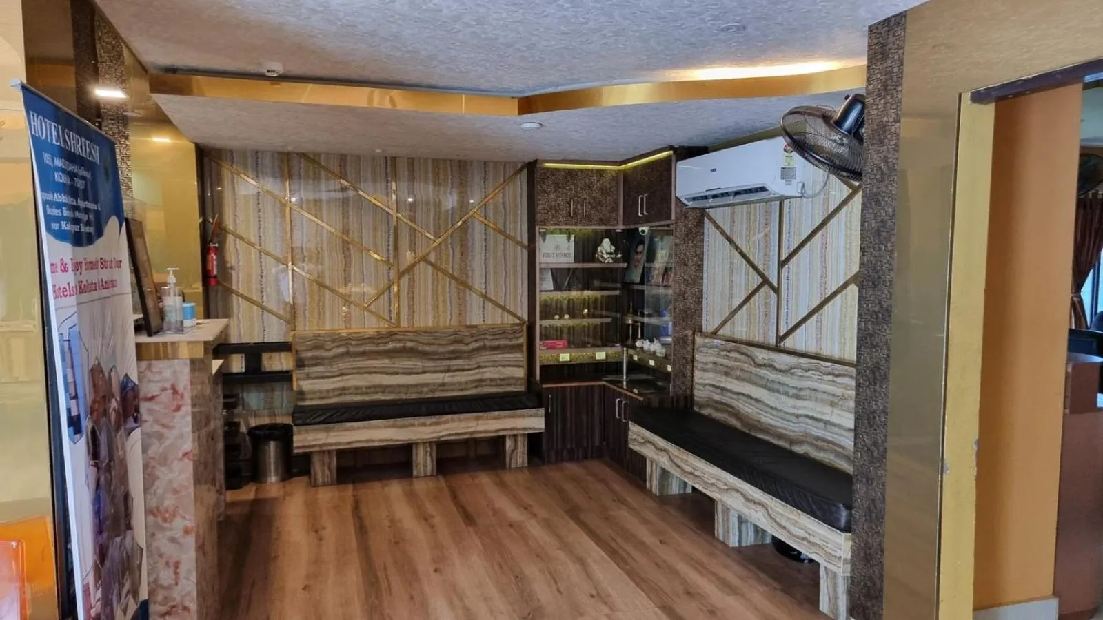 Lobby or reception in Hotel Shreesh