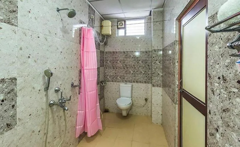 Bathroom in Hotel Shreesh