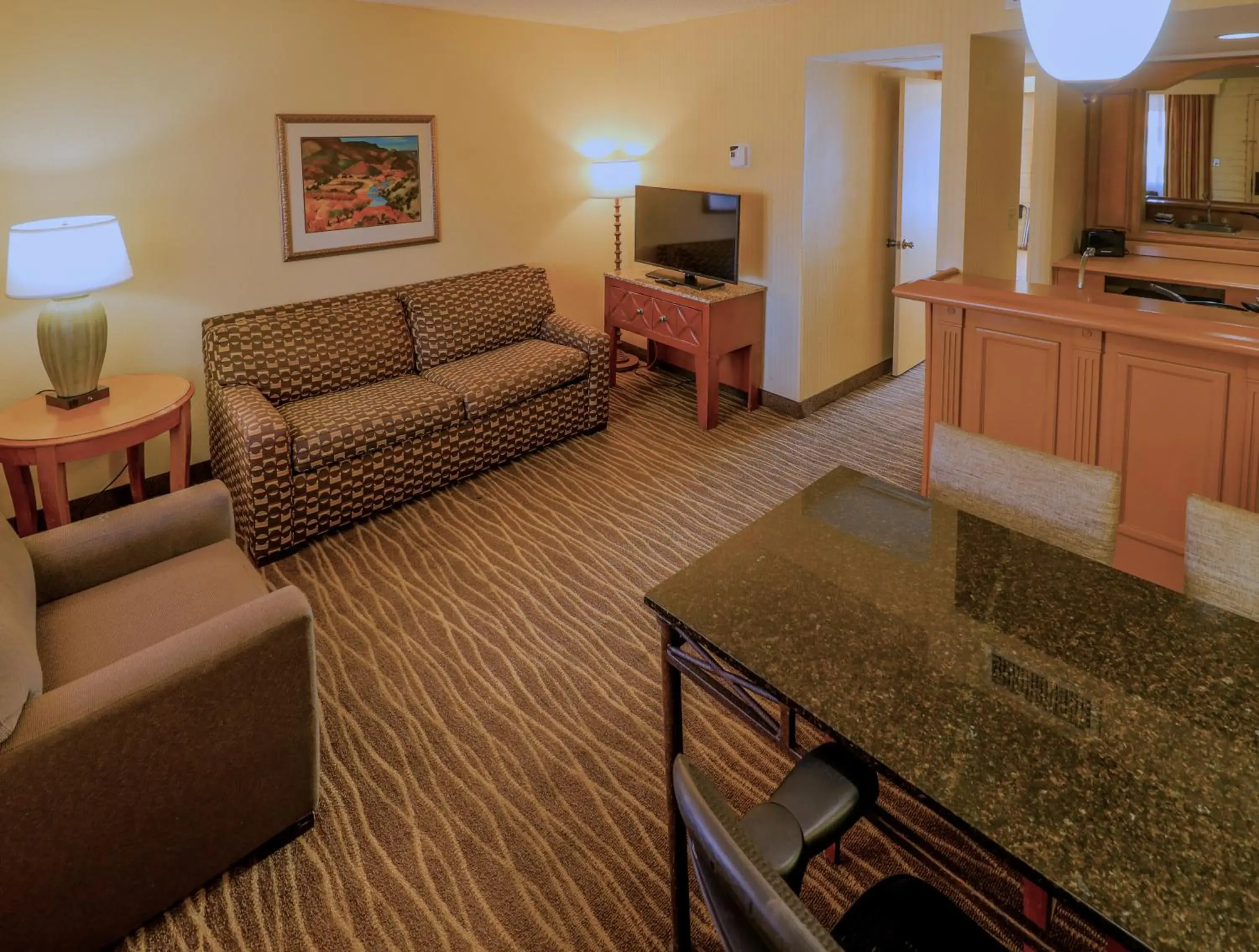 Photo of the whole room in Studio 6 Phoenix, AZ – Sky Harbor Photo of the whole room in Studio 6 Phoenix, AZ – Sky Harbor