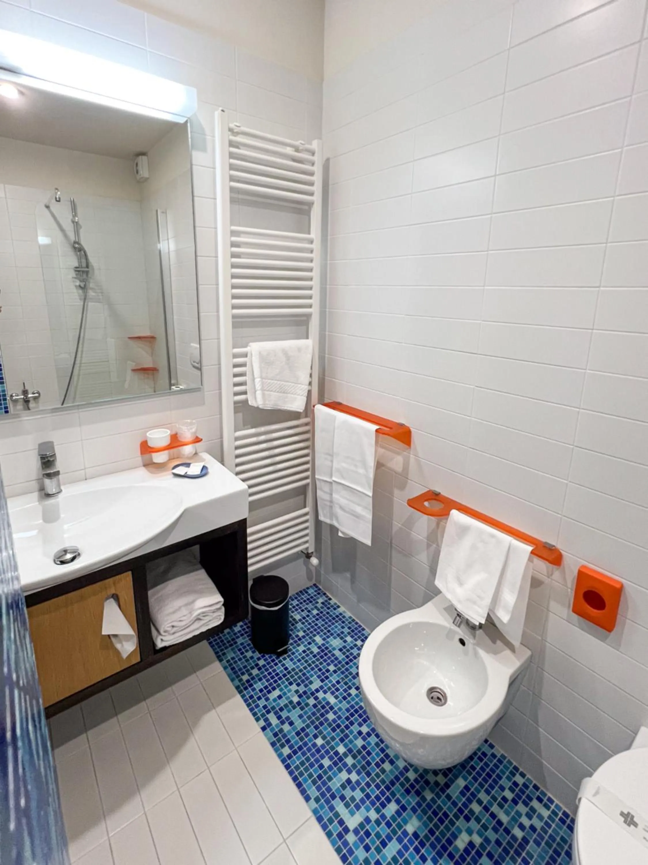 Bathroom in Sanlu Hotel