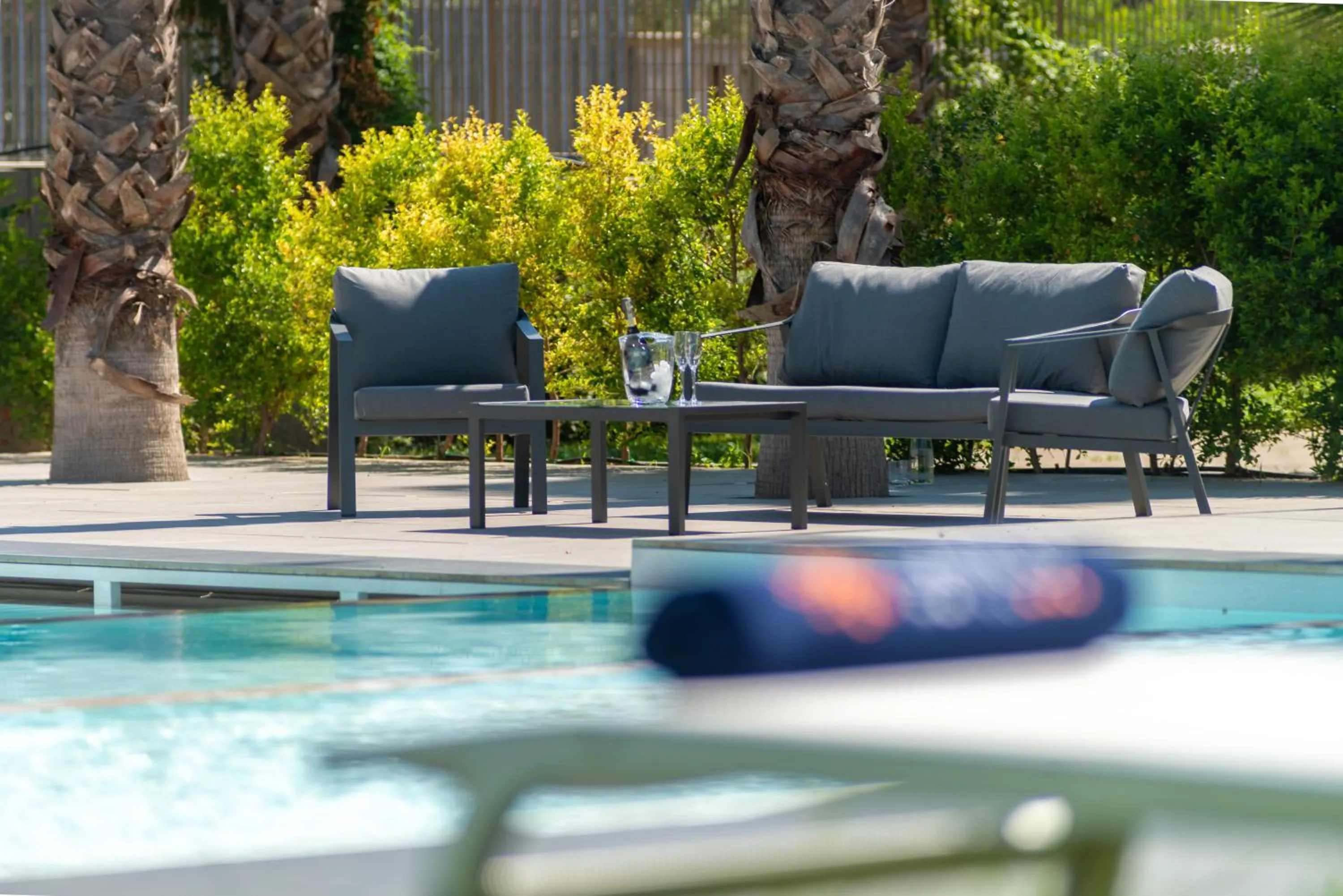 Swimming pool in Sanlu Hotel