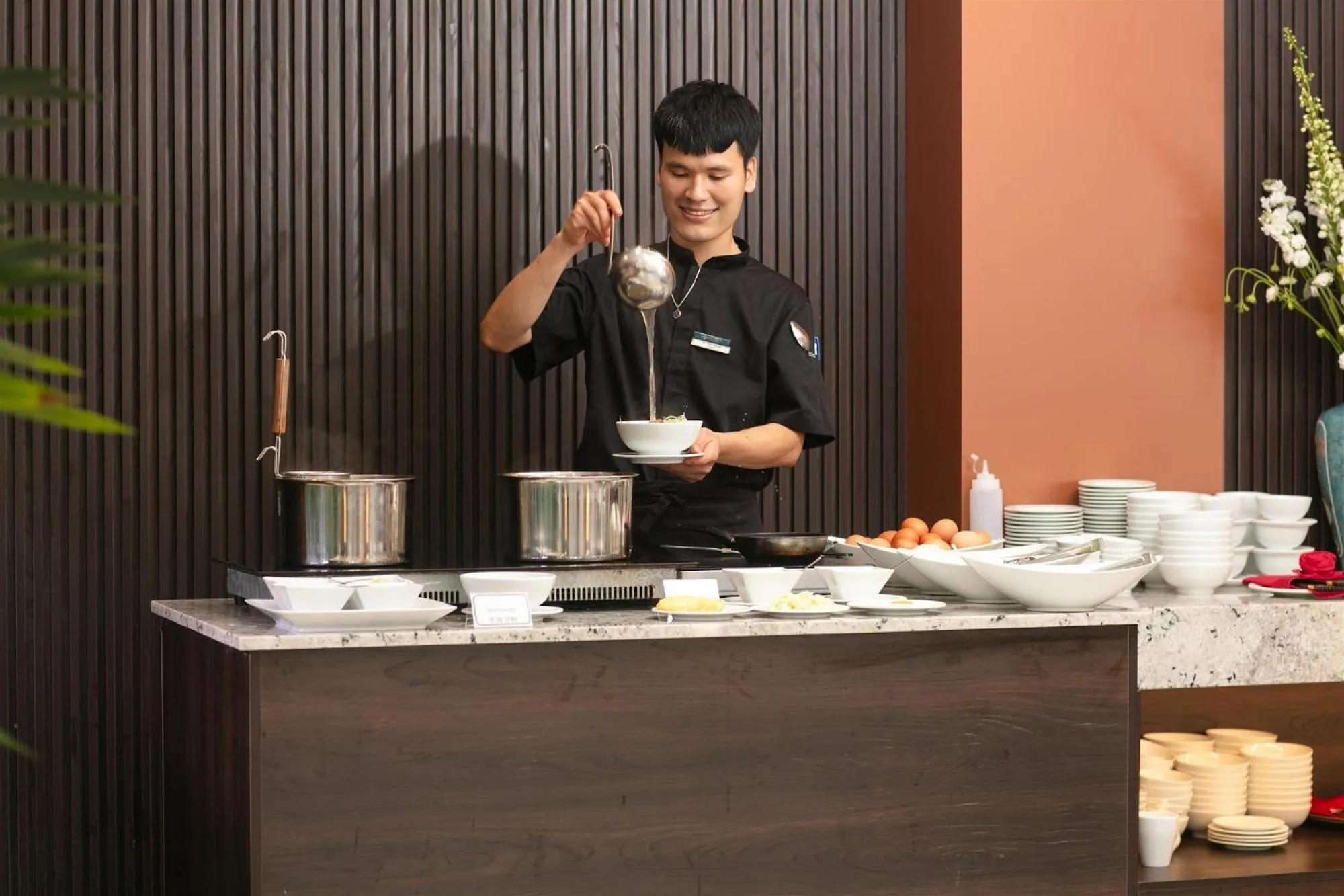 Restaurant/places to eat in Amira Hotel Bắc Ninh