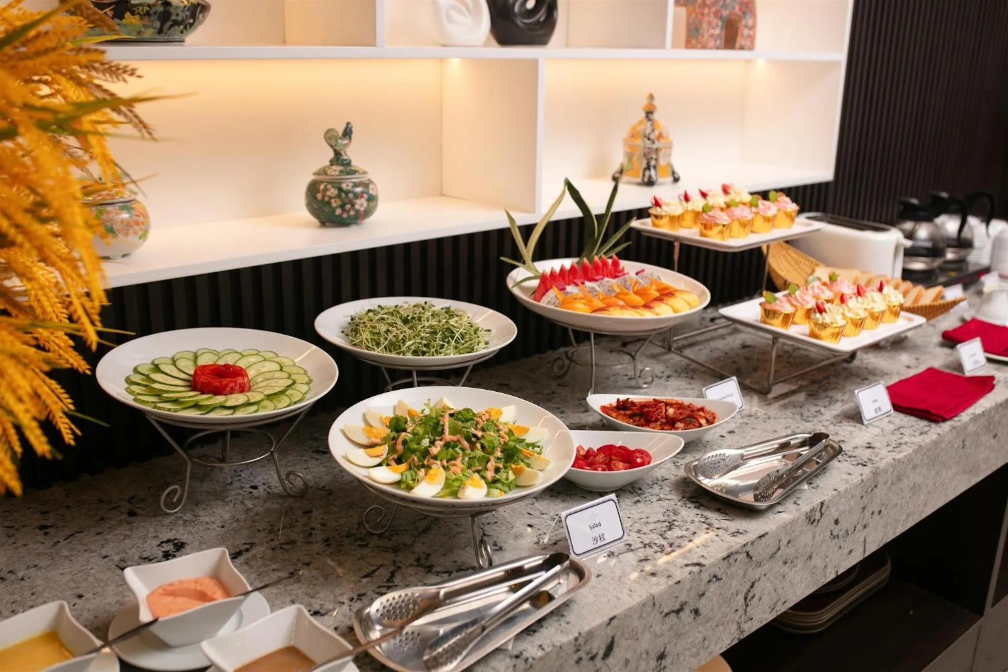 Restaurant/places to eat in Amira Hotel Bắc Ninh