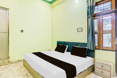 SPOT ON by OYO Green Indian Hotel And Rooms