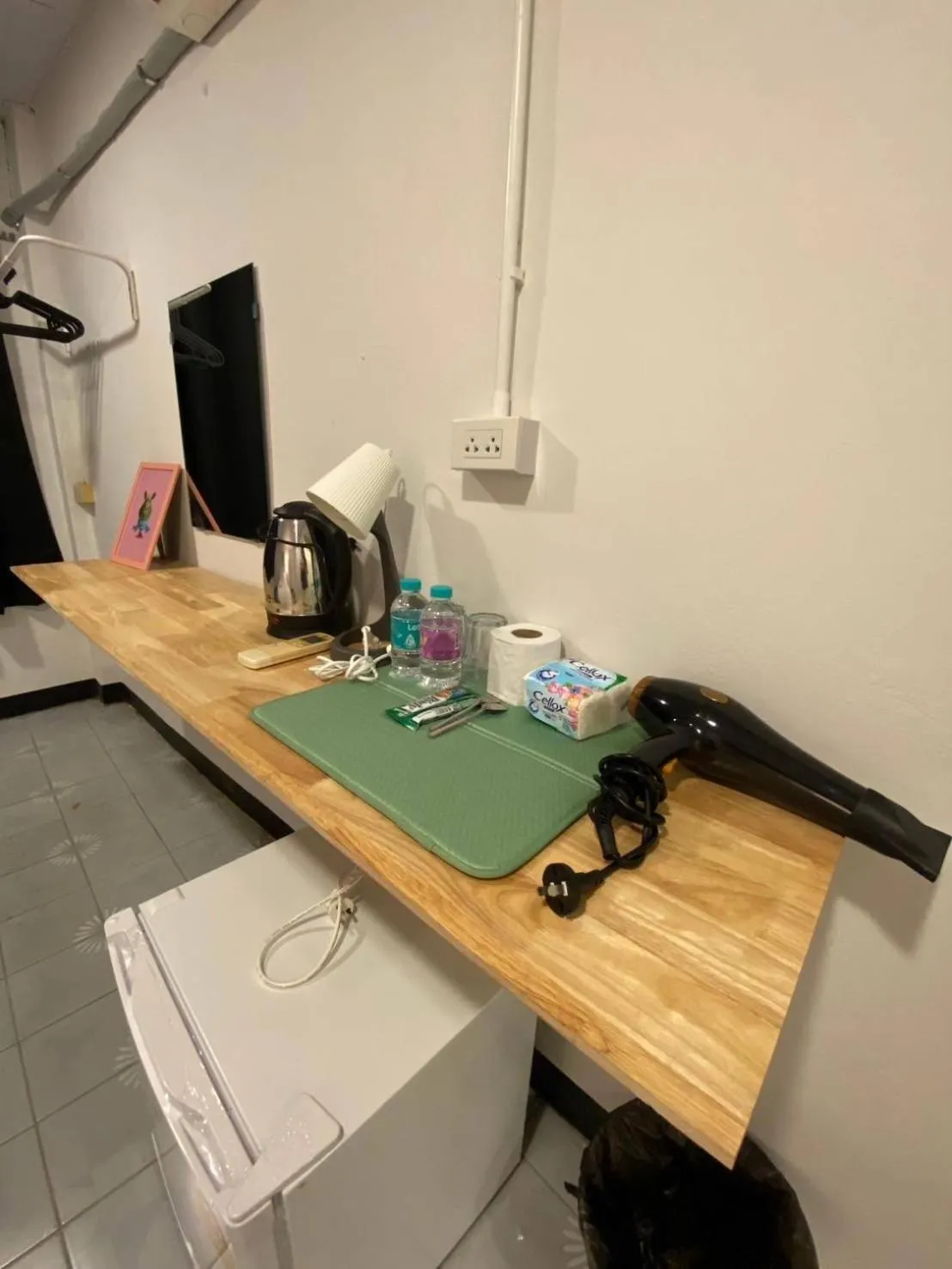 furniture in XX GO INN BTS Ari - BTS Ari Station