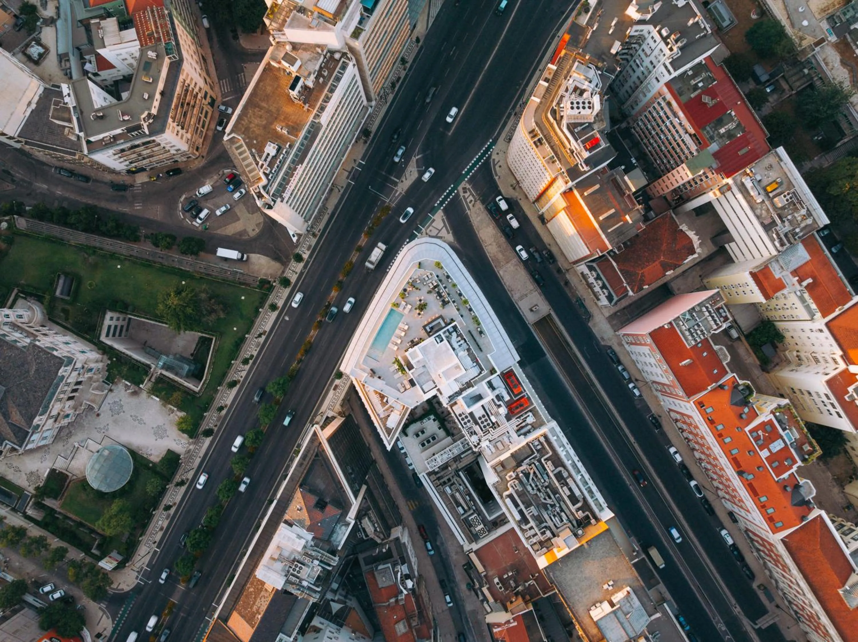 Bird's eye view in ME Lisbon by Meliá