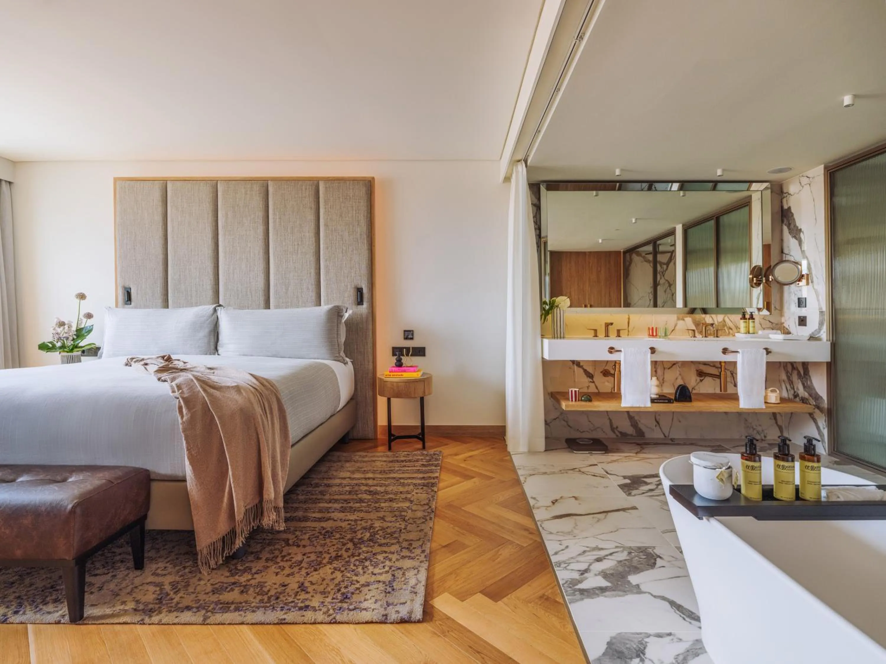 Bed in ME Lisbon by Meliá