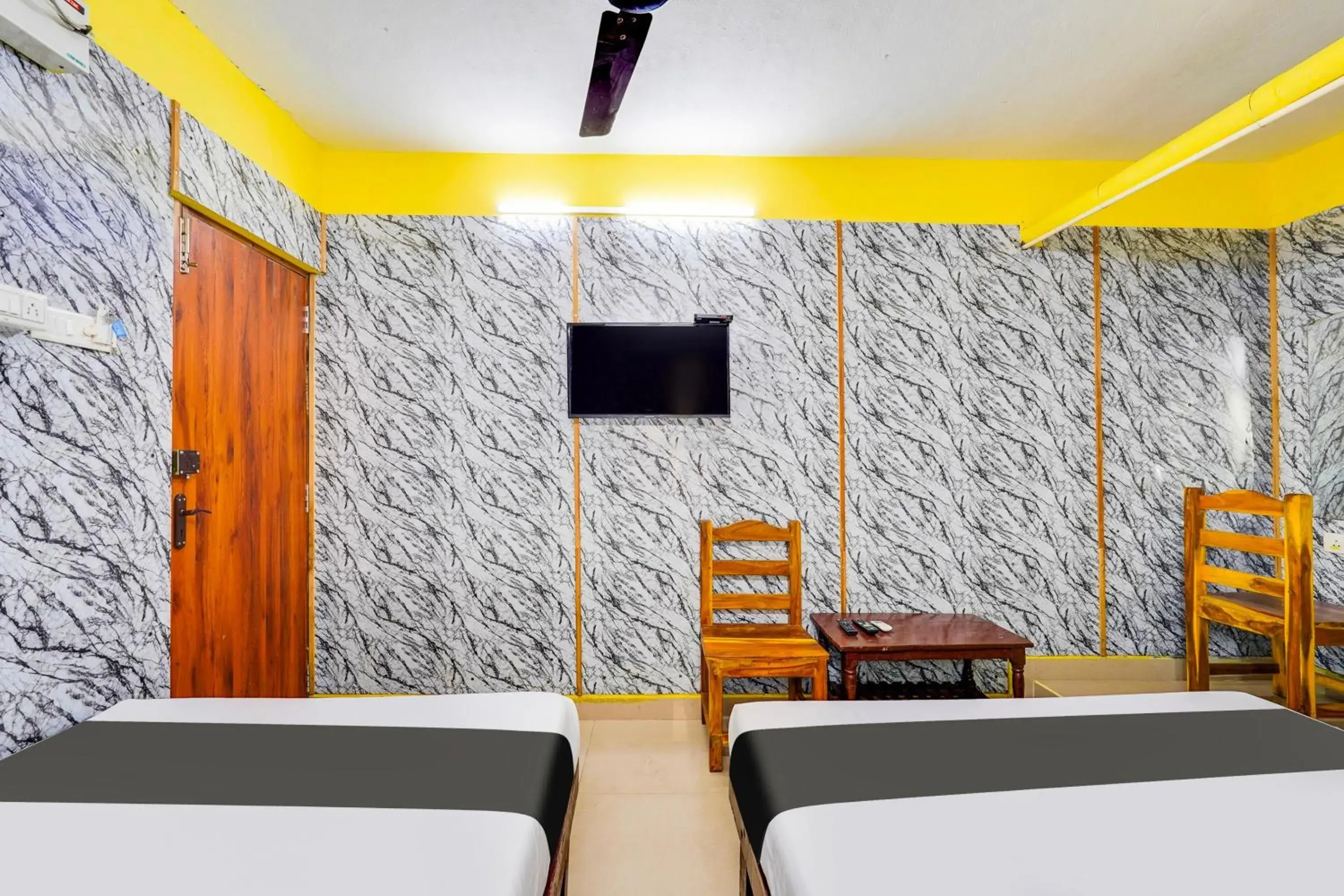 Bedroom, Bed in Super Hotel O Heritage Town Formerly Vasavi Bedroom, Bed in Super Hotel O Heritage Town Formerly Vasavi