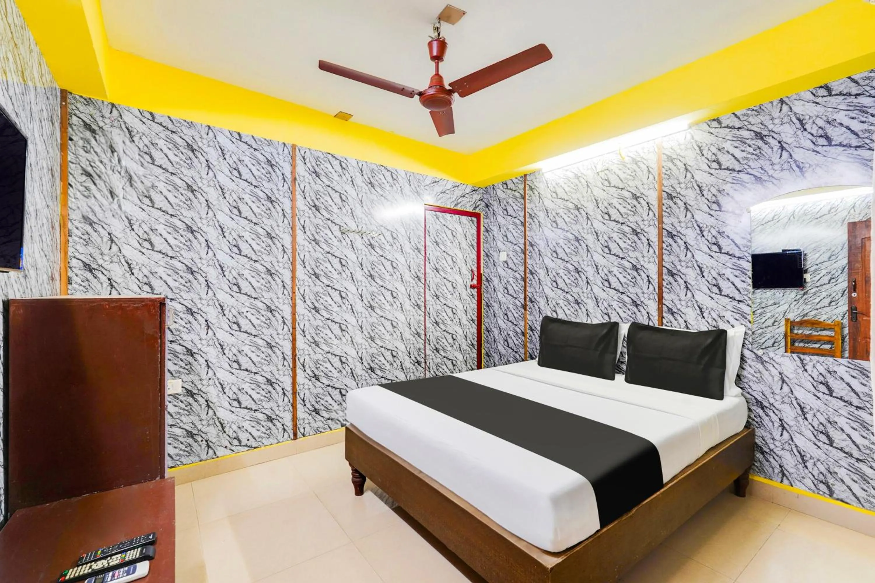 Bedroom, Bed in Super Hotel O Heritage Town Formerly Vasavi