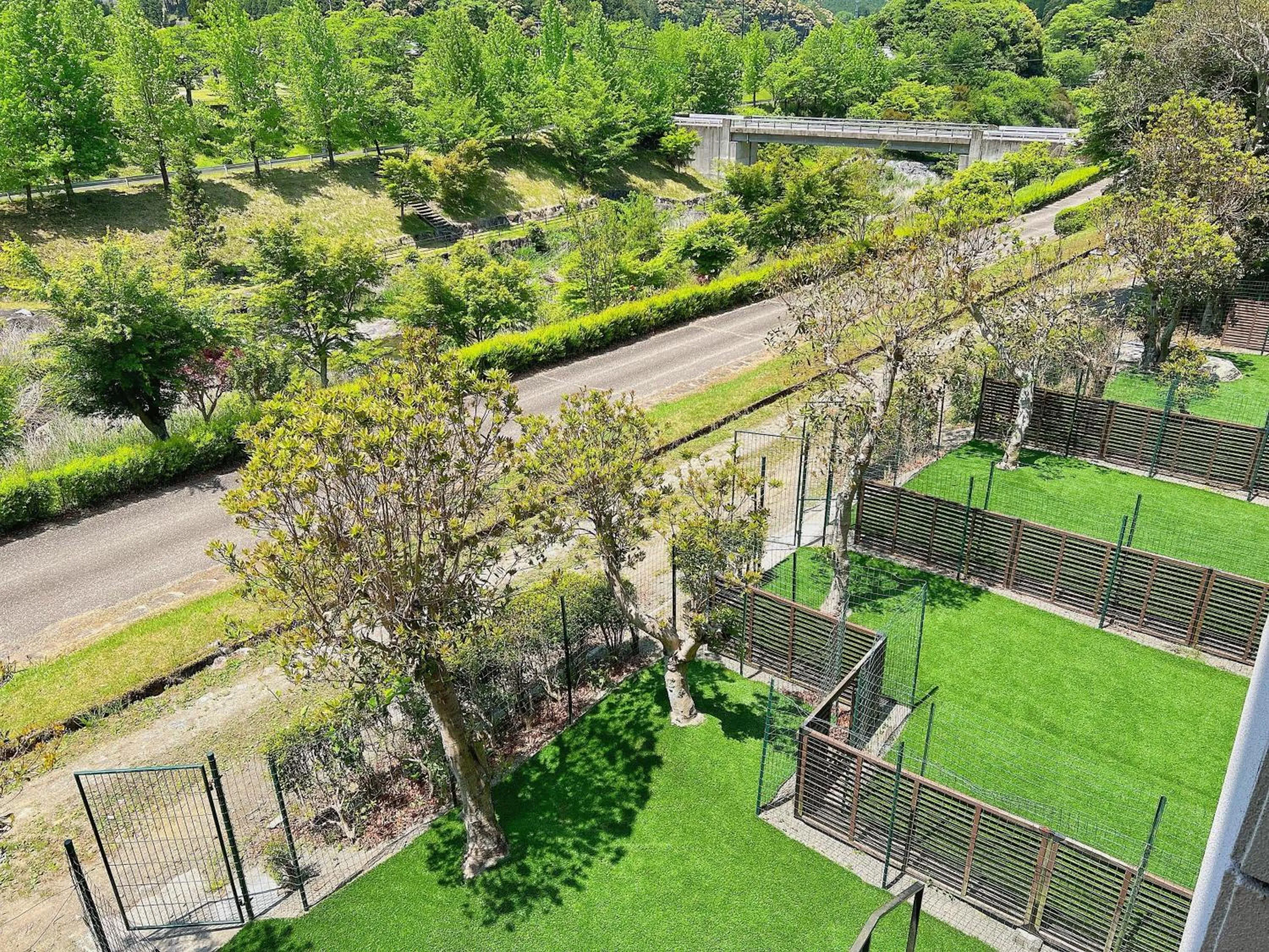 Area and facilities in Matsusaka Wan Wan Paradise Forest Hotel