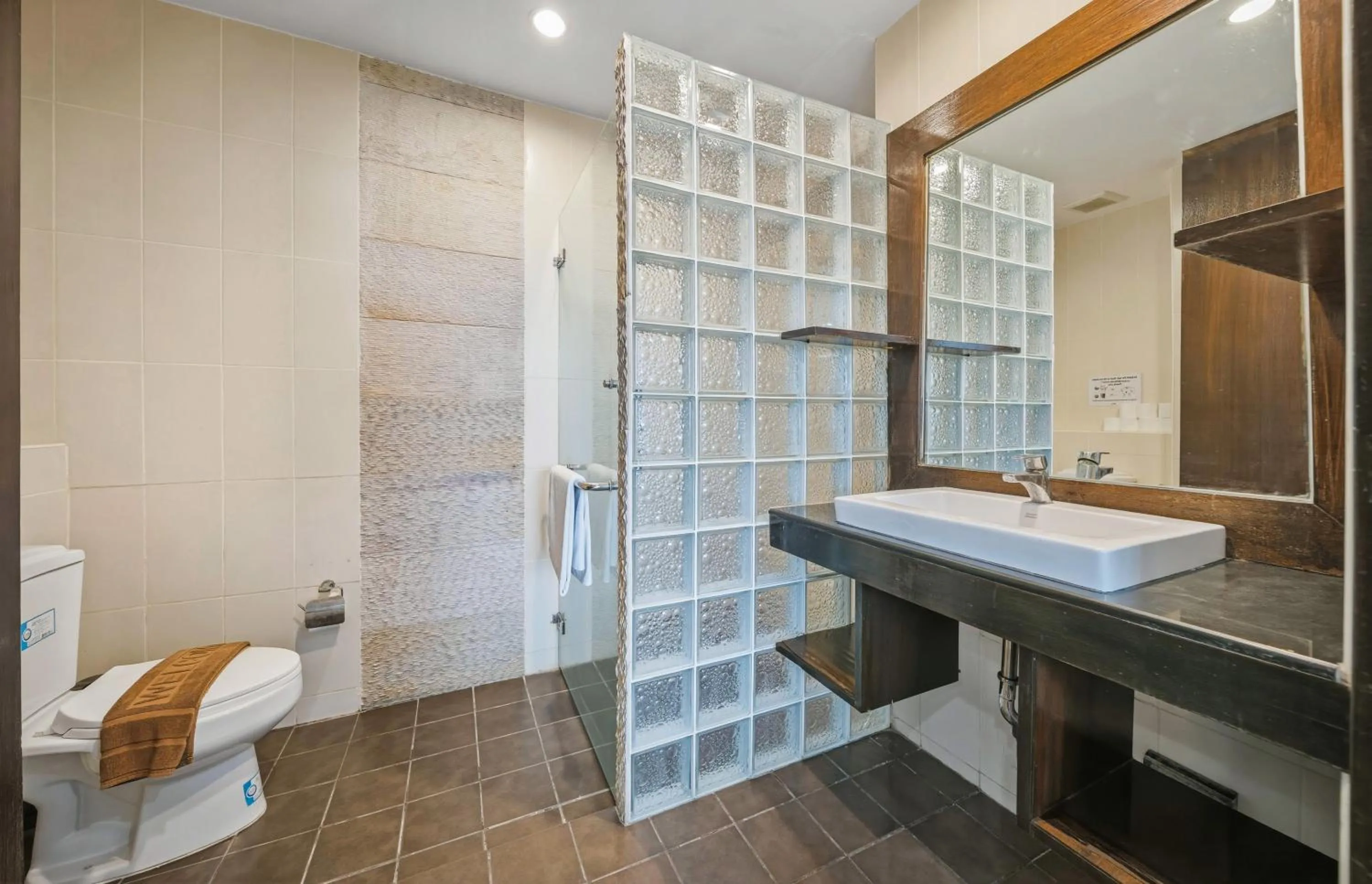 Bathroom in EBS Hostel Phuket