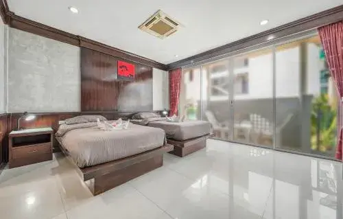 Standard Twin Room in EBS Hostel Phuket Standard Twin Room in EBS Hostel Phuket