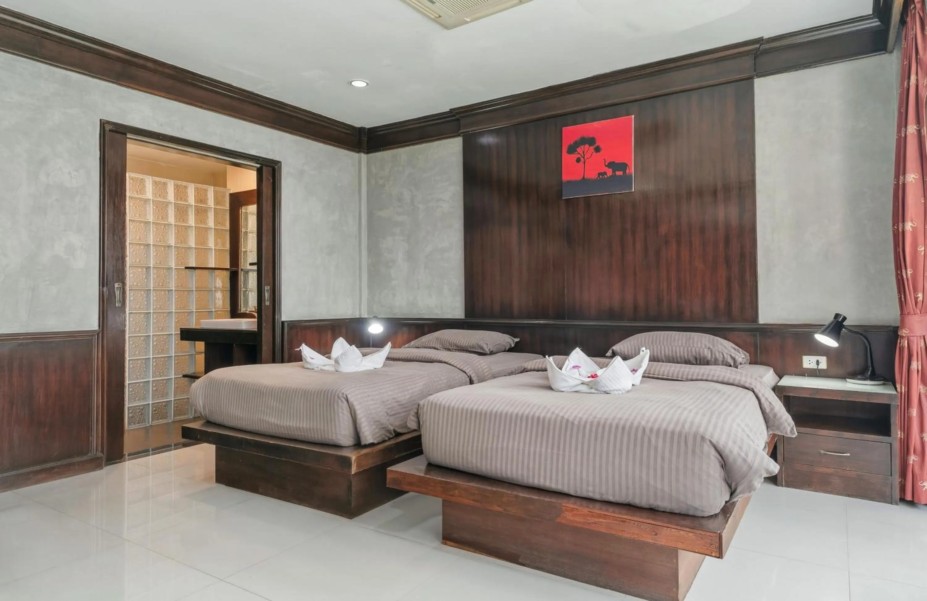 Bedroom in EBS Hostel Phuket
