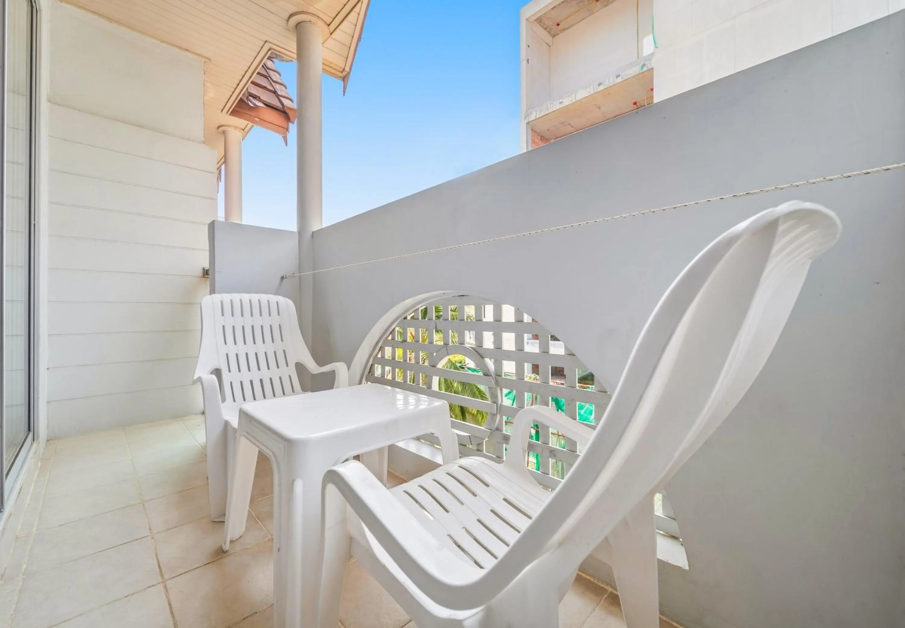 Balcony/Terrace in EBS Hostel Phuket