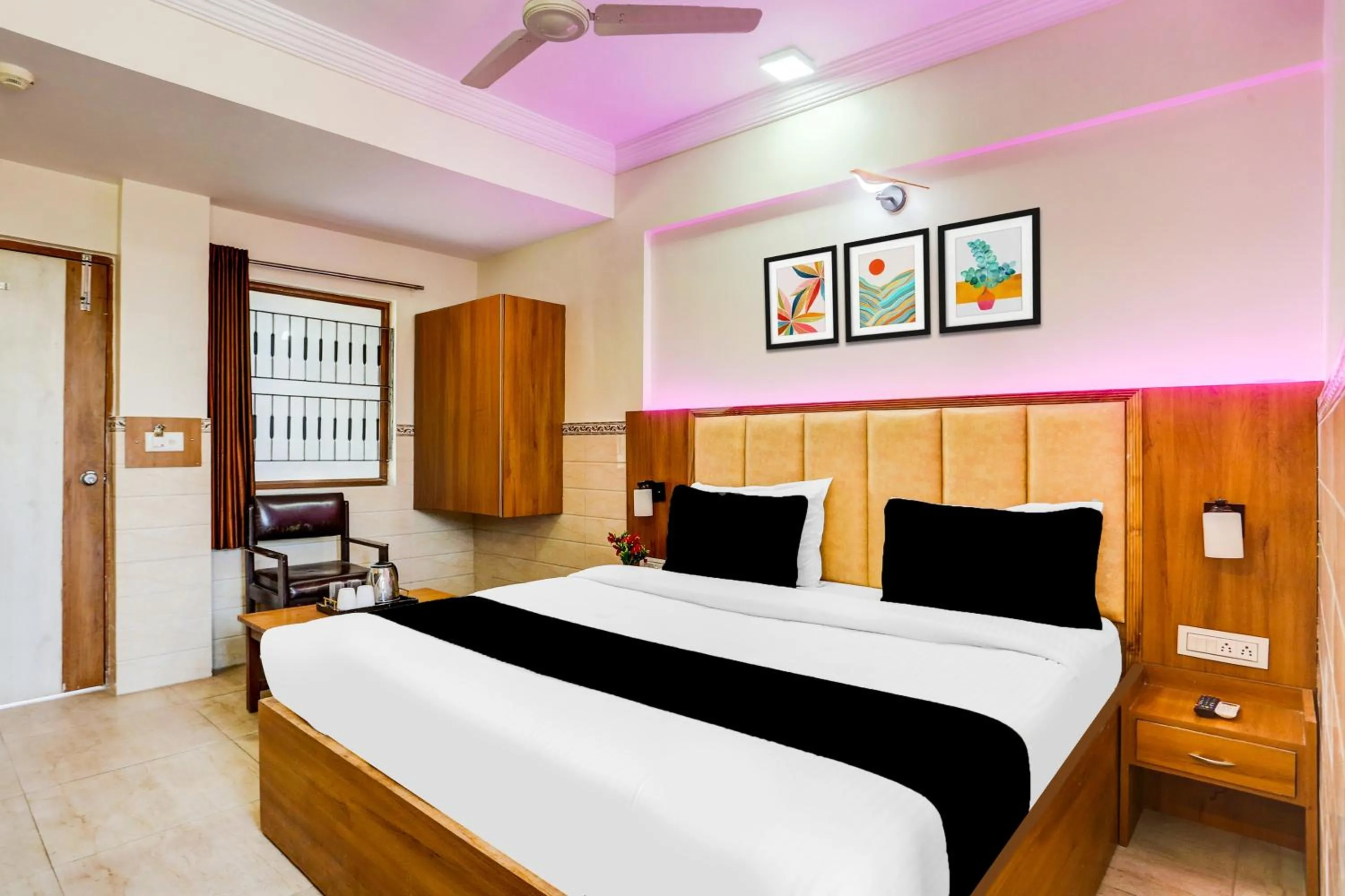 Collection O Ahmedabad Airport Formerly Hotel Runway Inn