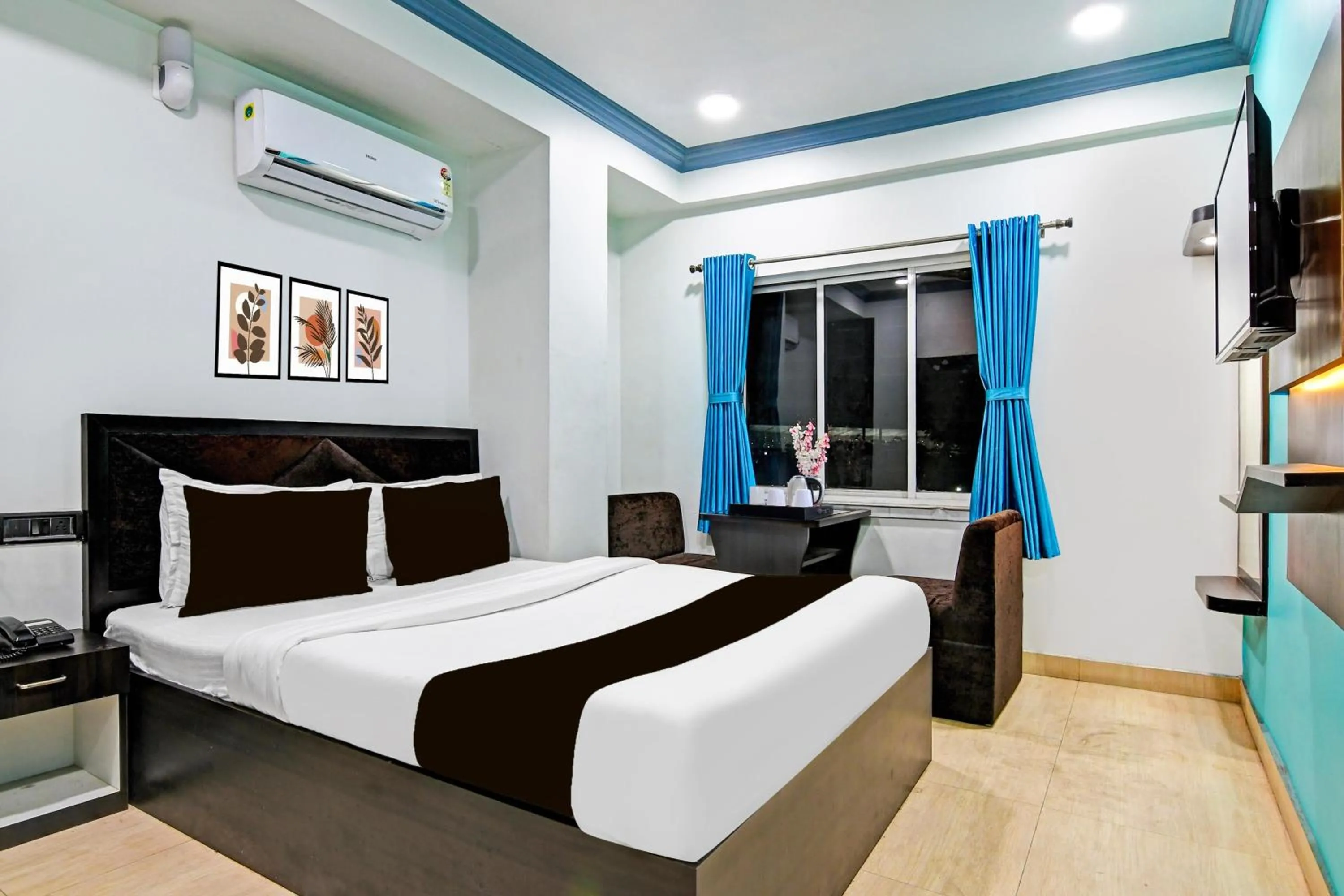 Collection O Kolkata Near Dumdum Airport