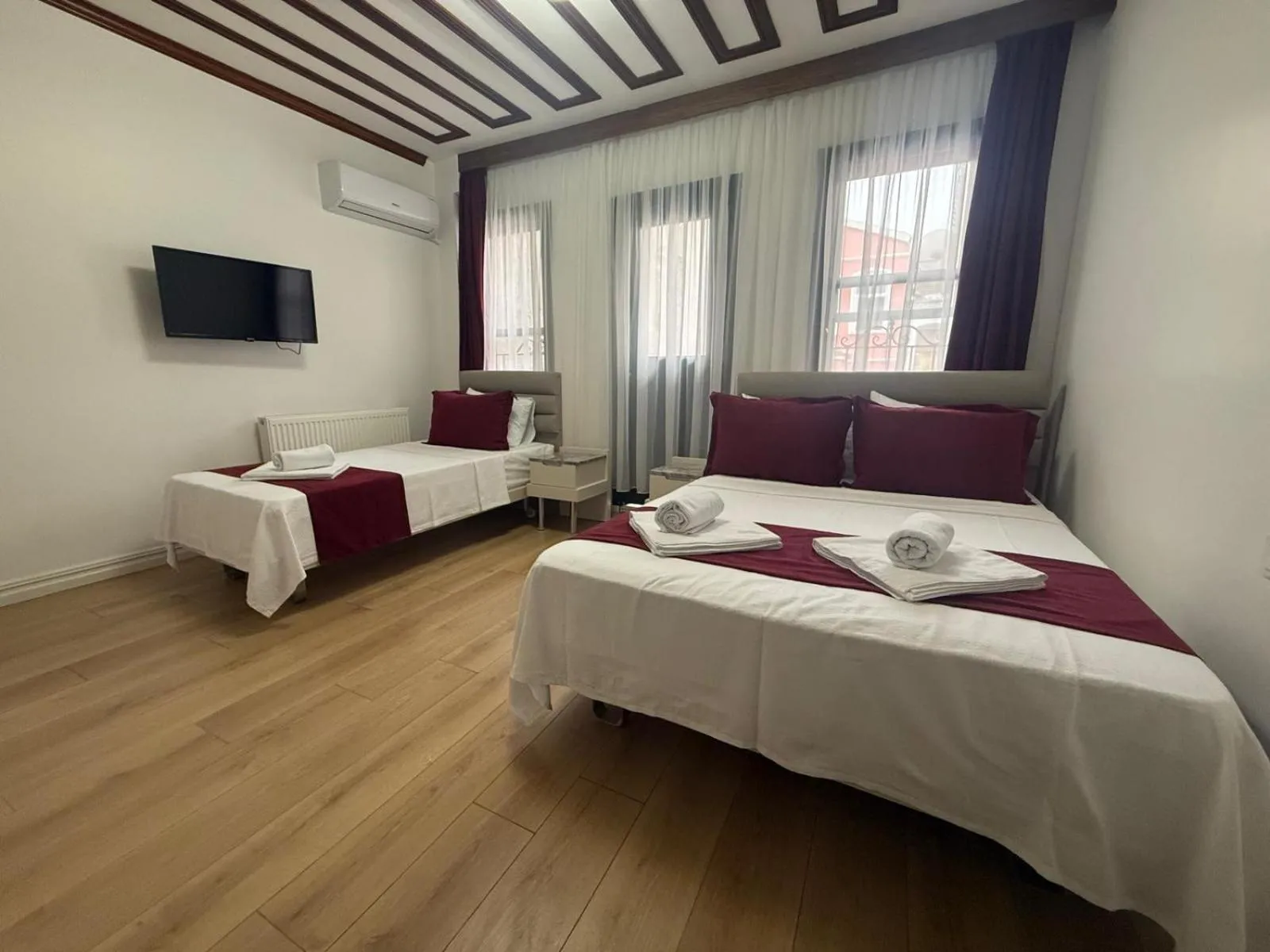Bed in Neo Konak