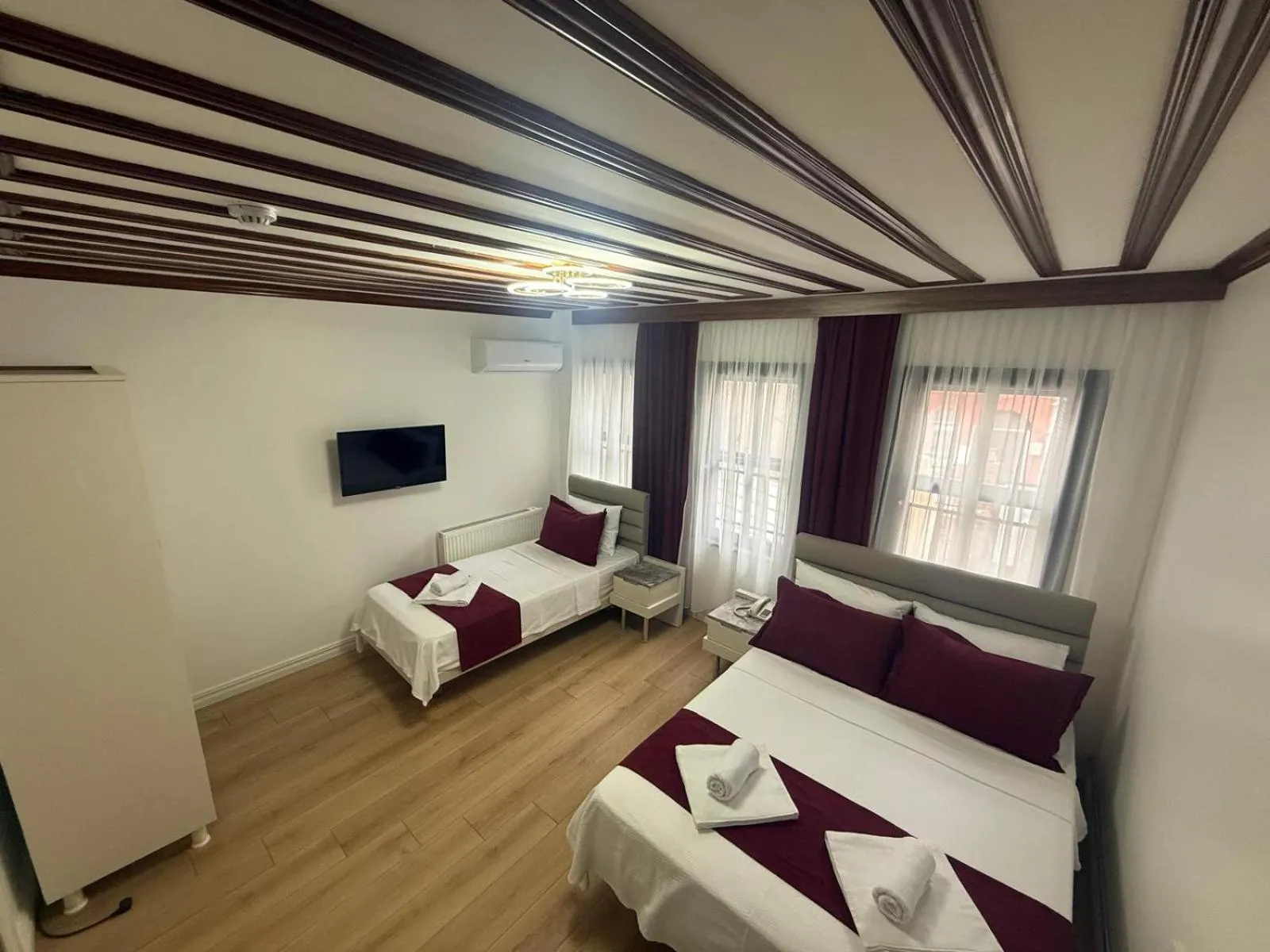 Bed in Neo Konak