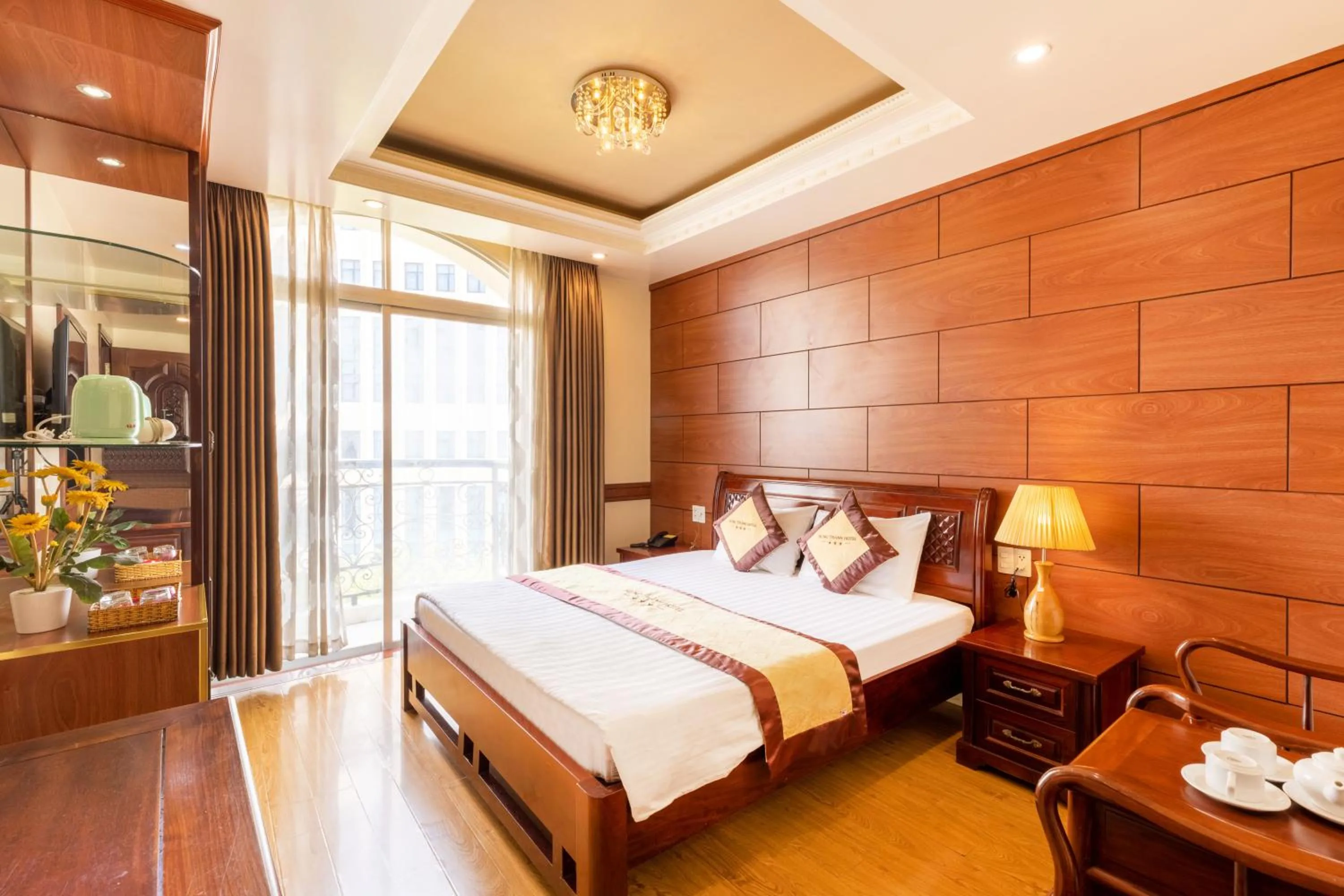 Bed in Hung Thanh Airport Hotel - Gần Siêu Thị Vincom
