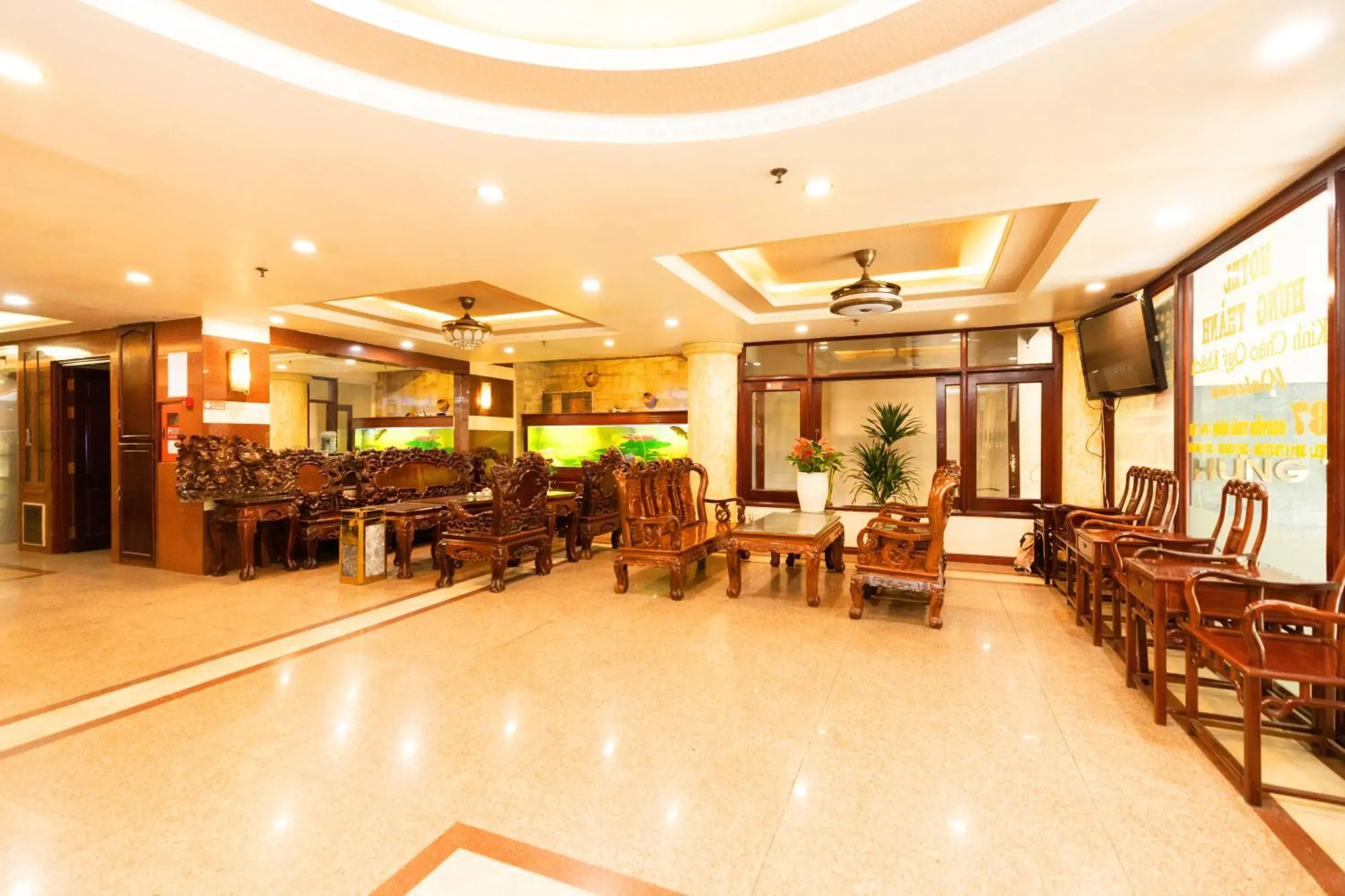 Lobby or reception in Hung Thanh Airport Hotel - Gần Siêu Thị Vincom Lobby or reception in Hung Thanh Airport Hotel - Gần Siêu Thị Vincom
