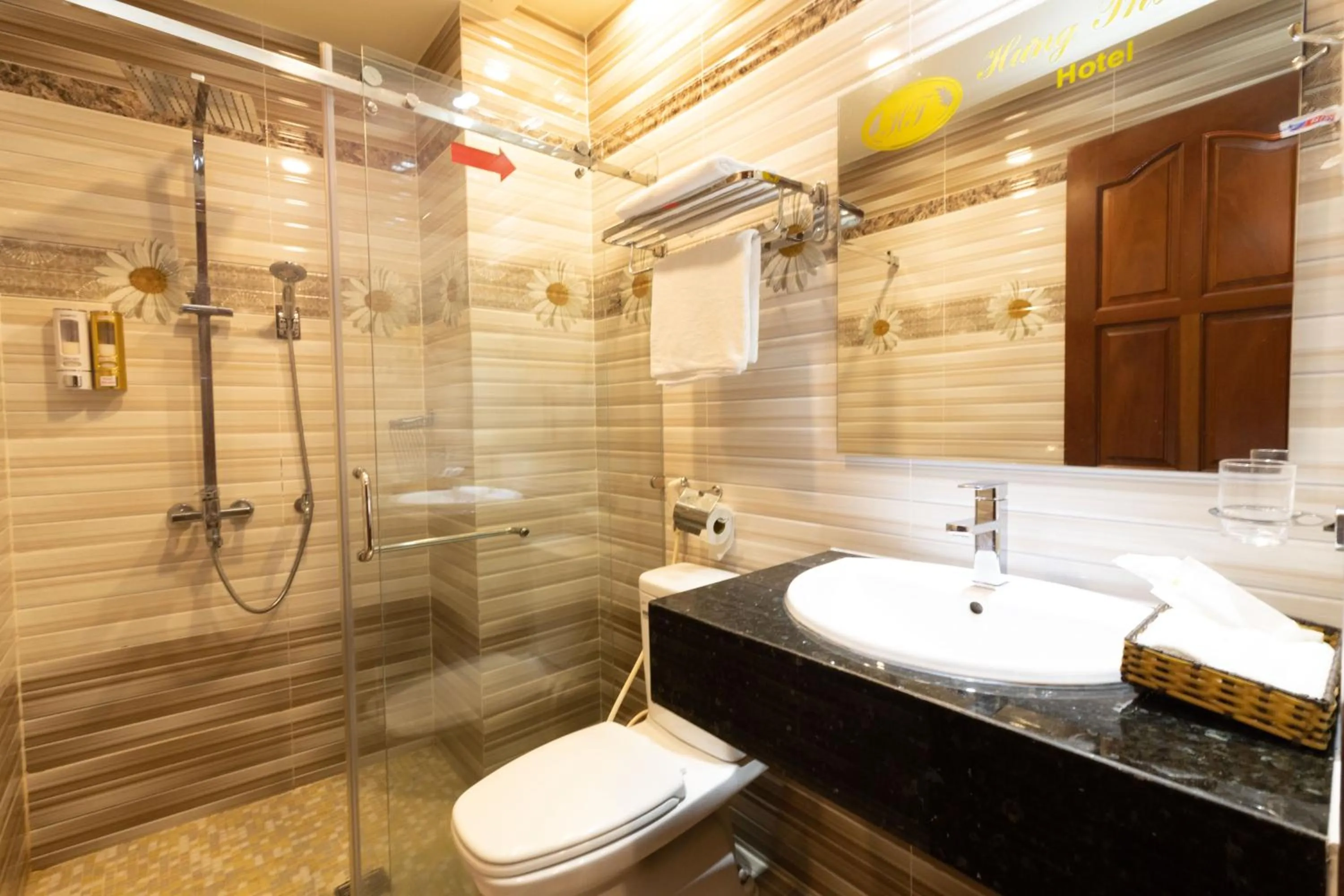 Hung Thanh Airport Hotel - Gần Siêu Thị Vincom