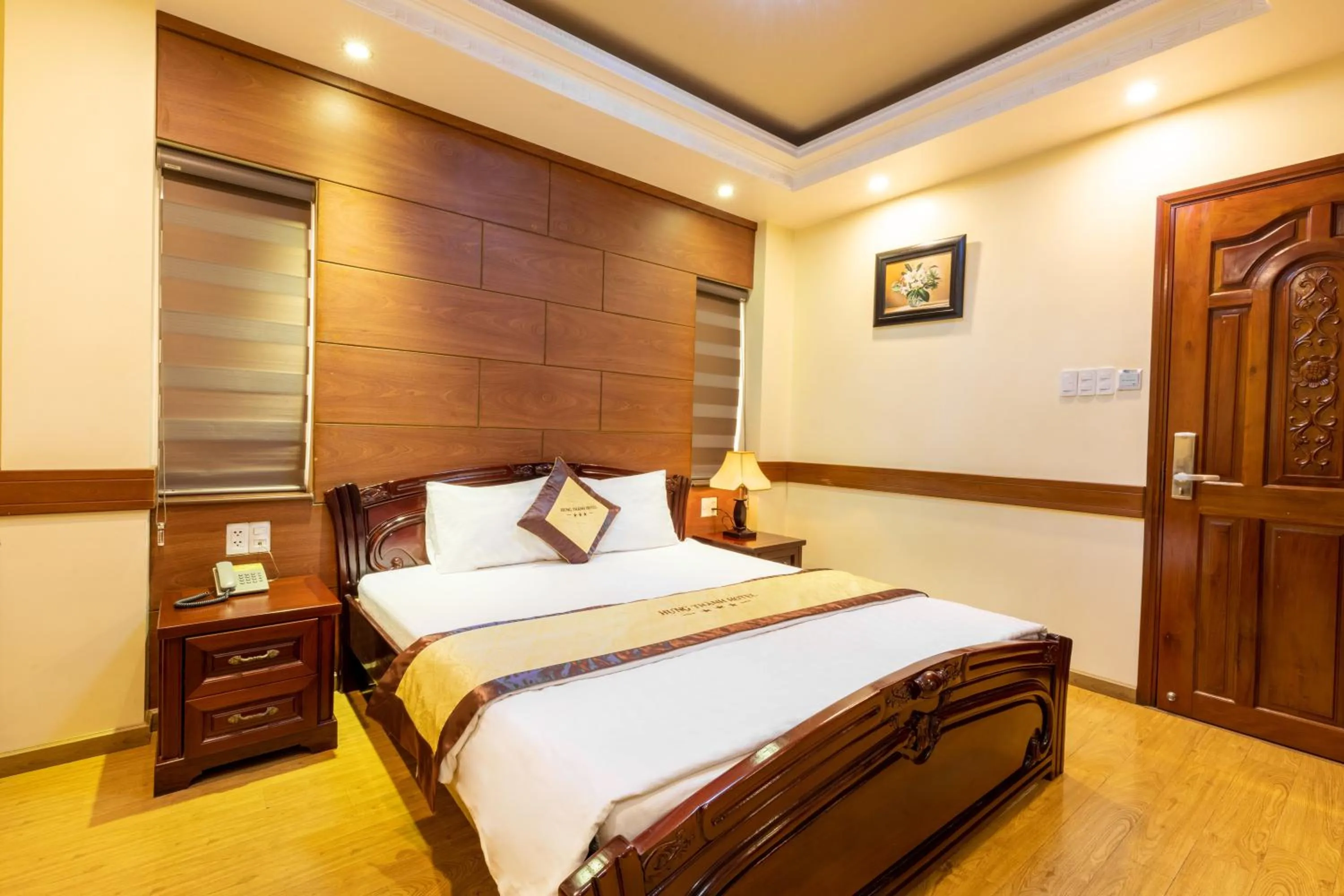 Bed in Hung Thanh Airport Hotel - Gần Siêu Thị Vincom
