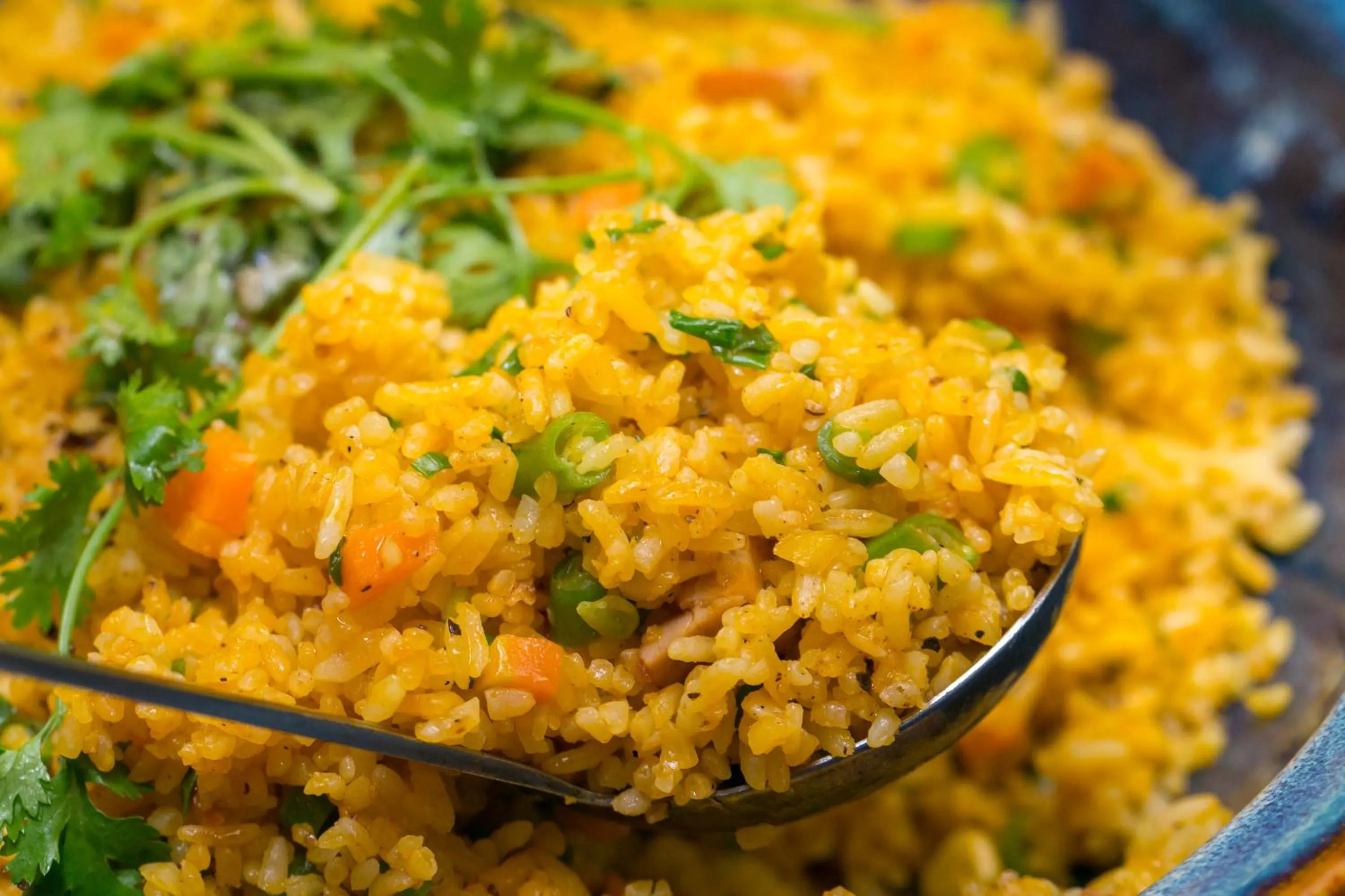 Hung Thanh Airport Hotel - Gần Siêu Thị Vincom